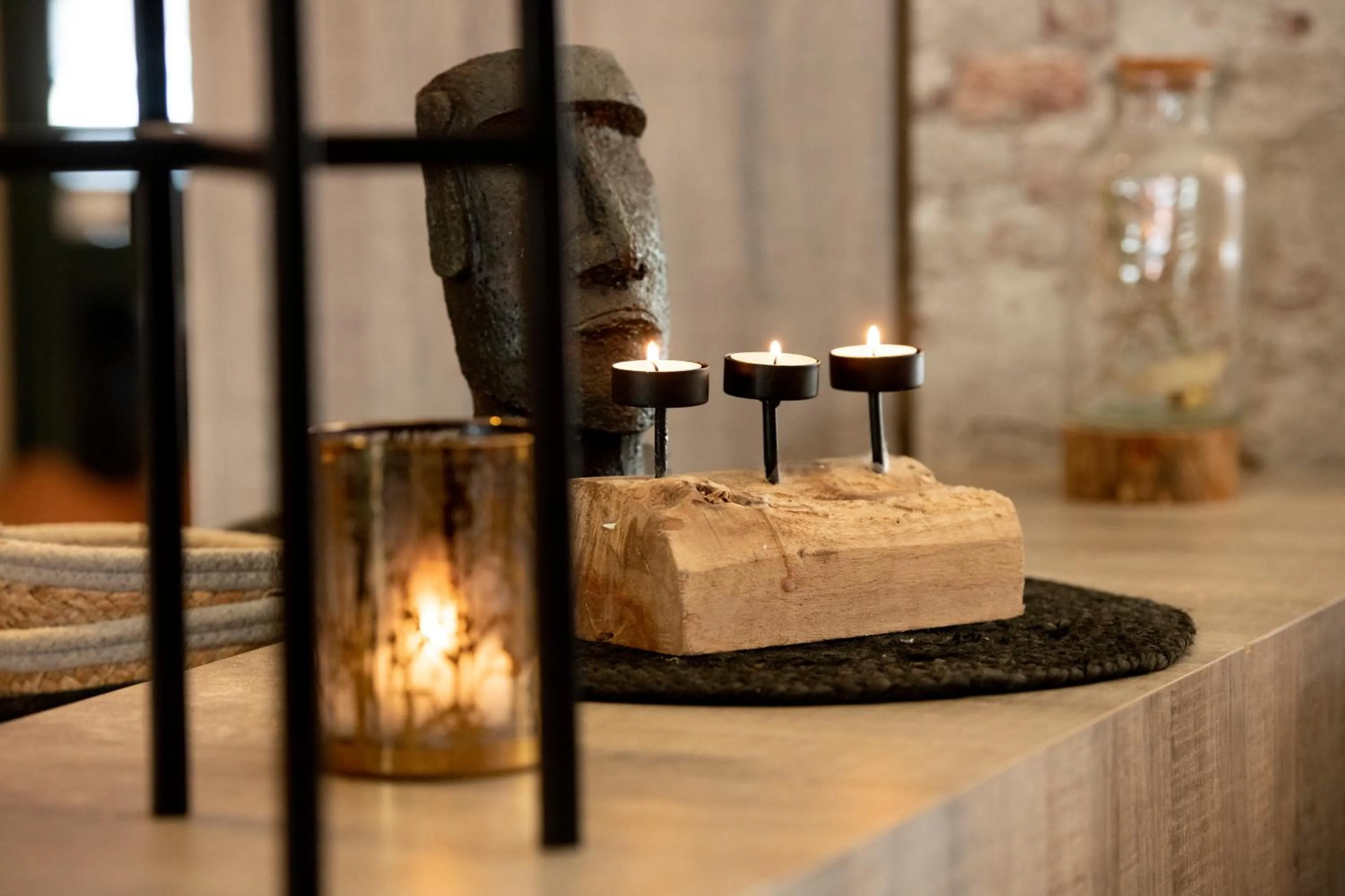 Restaurant/places to eat in Hôtel de la Tour