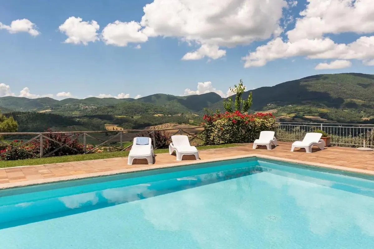 Natural landscape in Il Castello Di Perchia