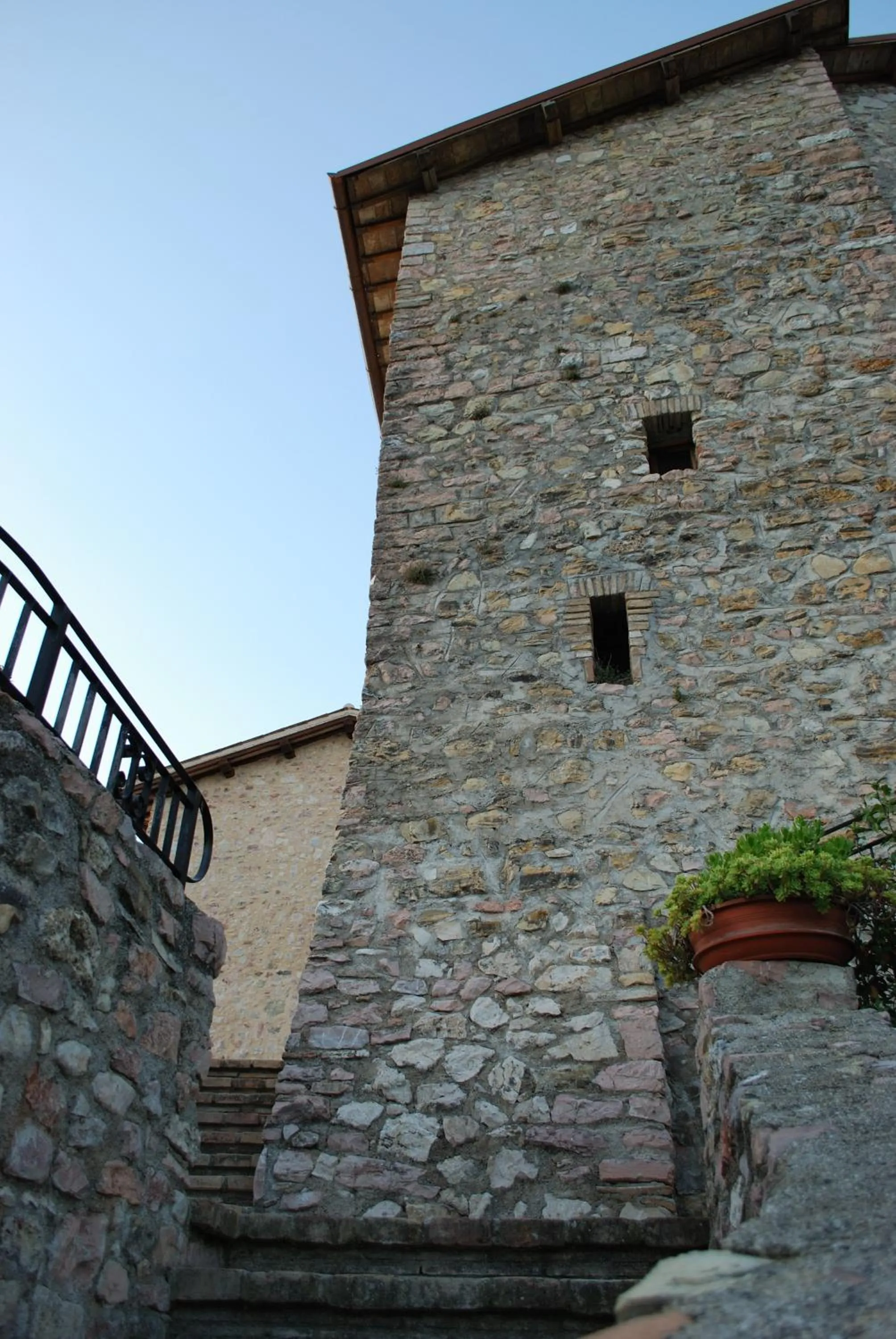 Facade/entrance in Il Castello Di Perchia