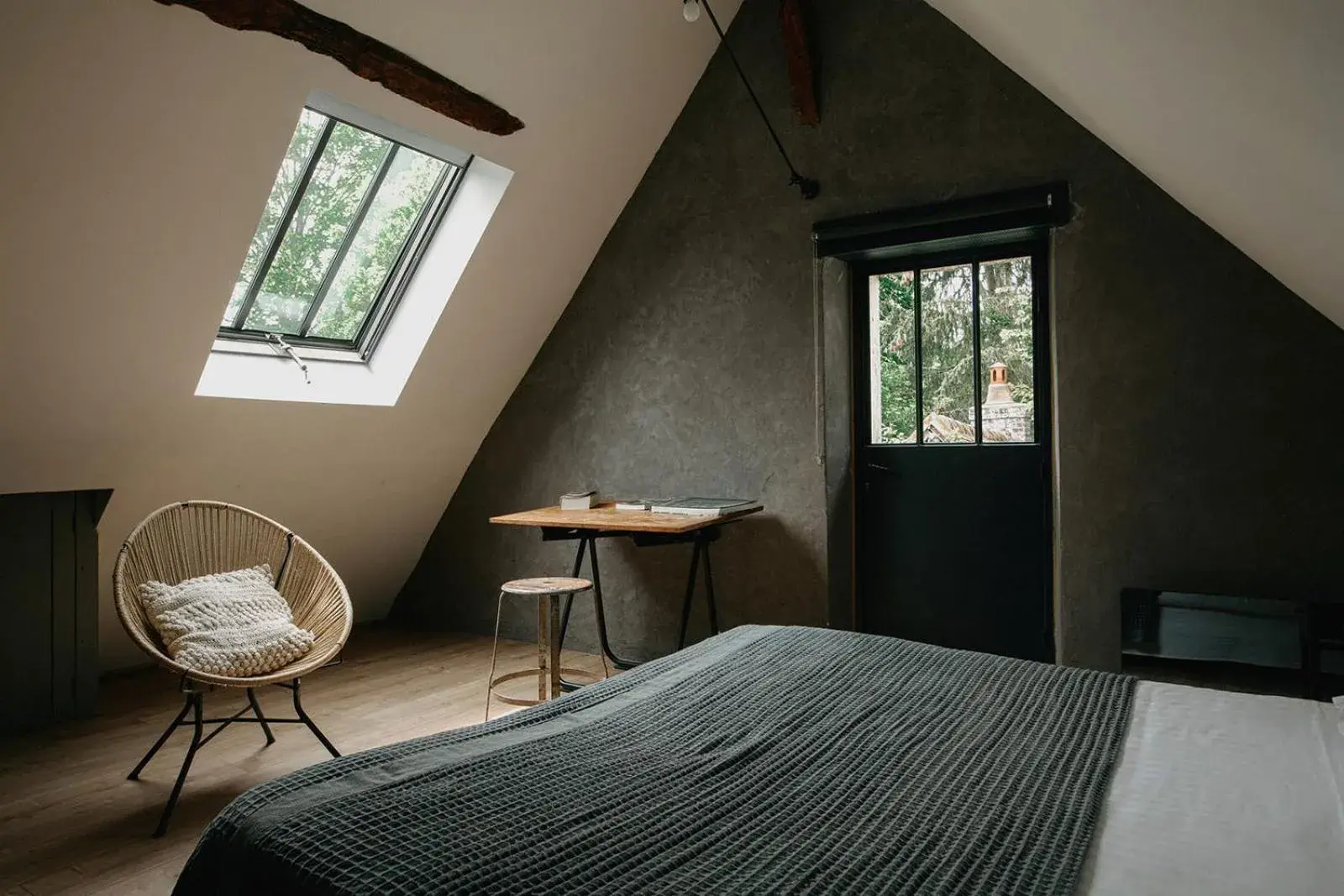 Bedroom, Bed in La Dime de Giverny - Chambres d'hôtes Bedroom, Bed in La Dime de Giverny - Chambres d'hôtes