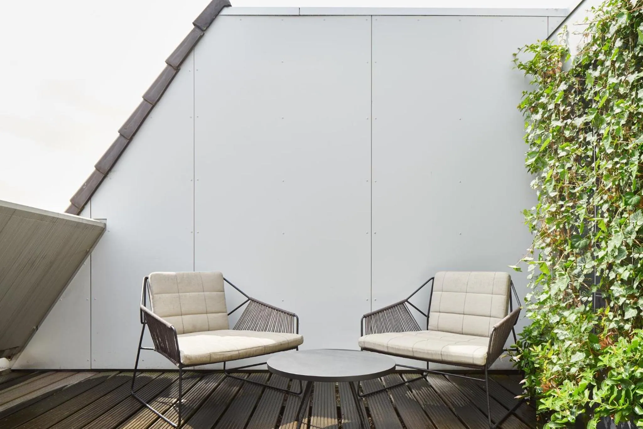 Photo of the whole room in Kimpton De Witt Amsterdam by IHG