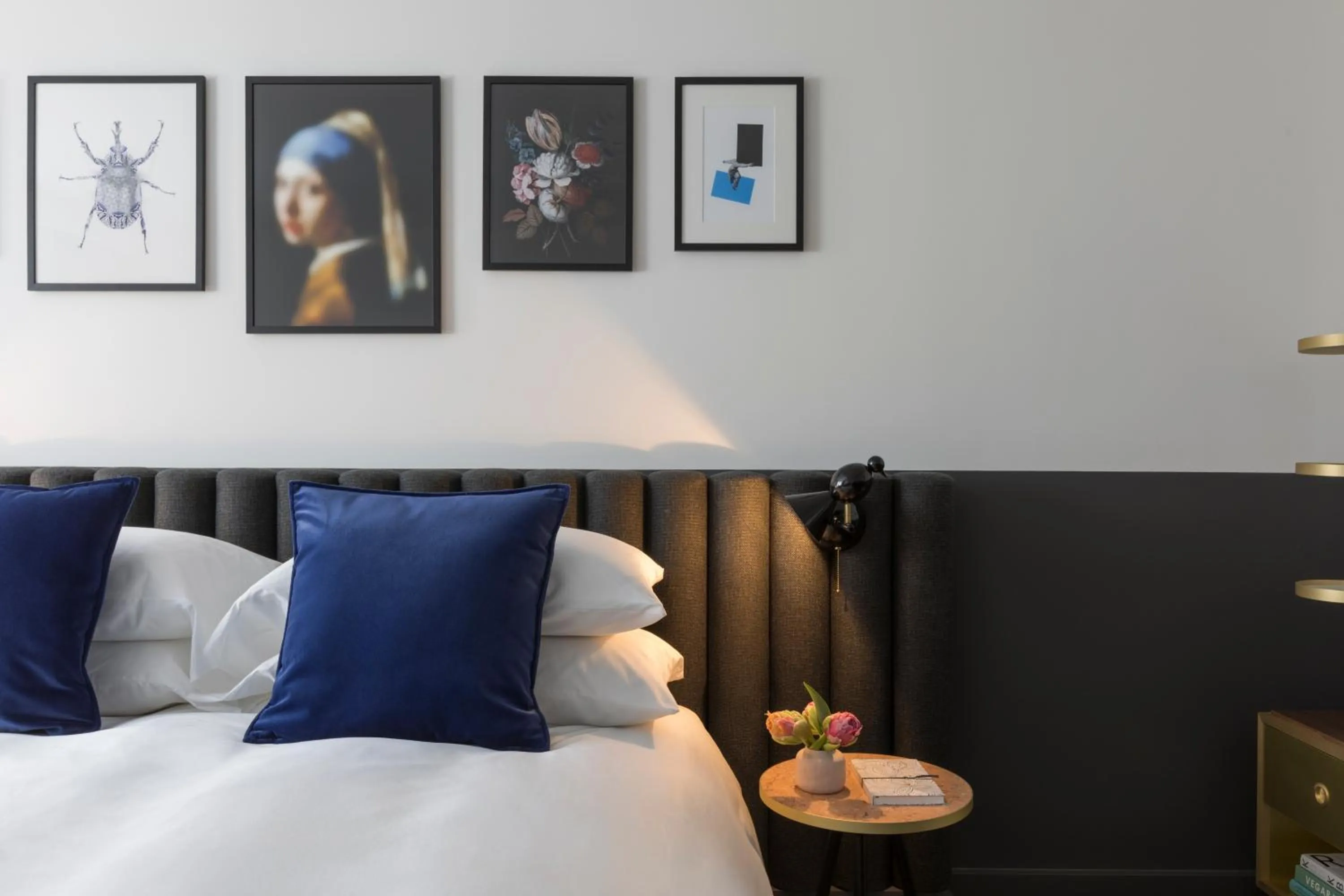 Bed in Kimpton De Witt Amsterdam by IHG