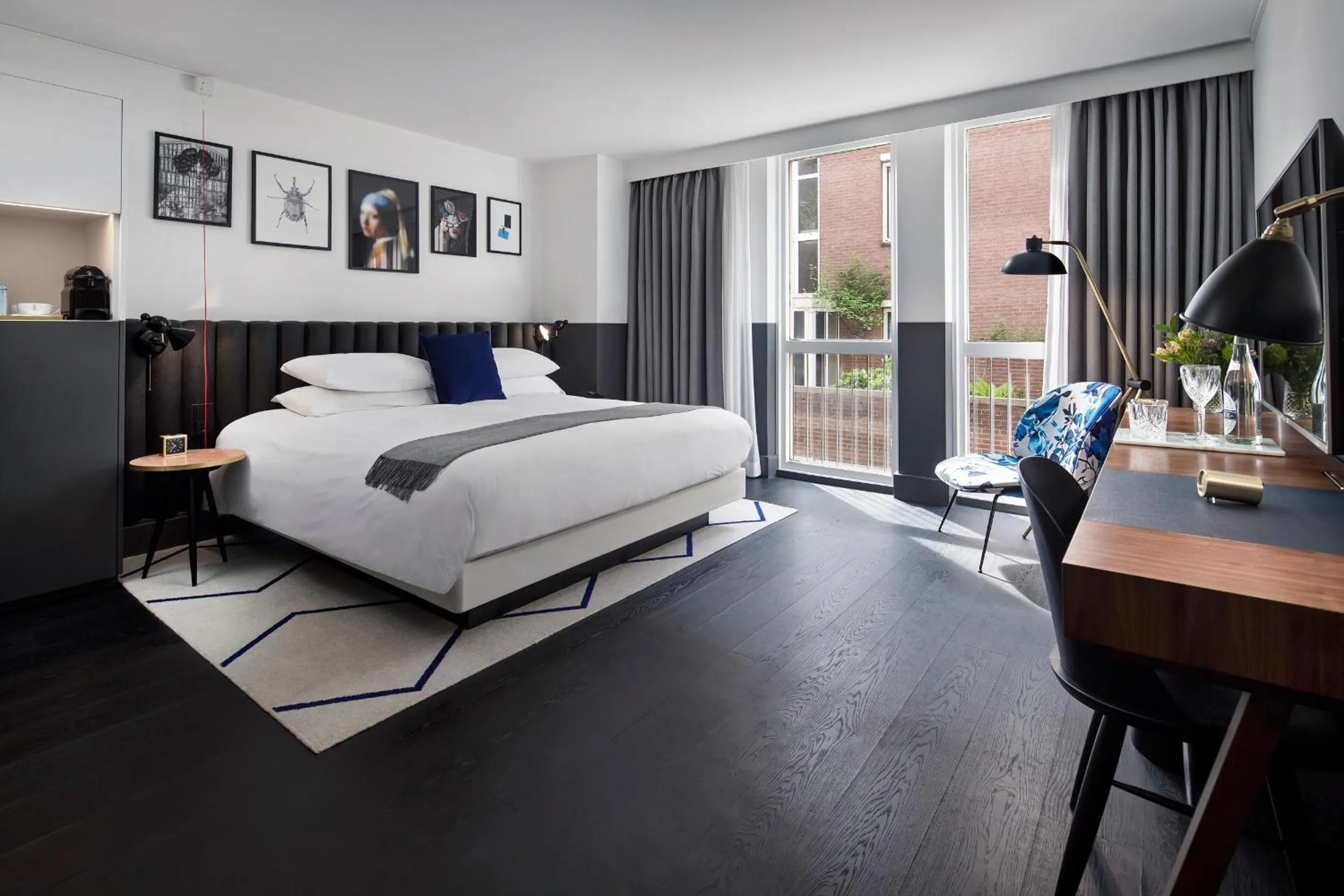Photo of the whole room, Bed in Kimpton De Witt Amsterdam by IHG