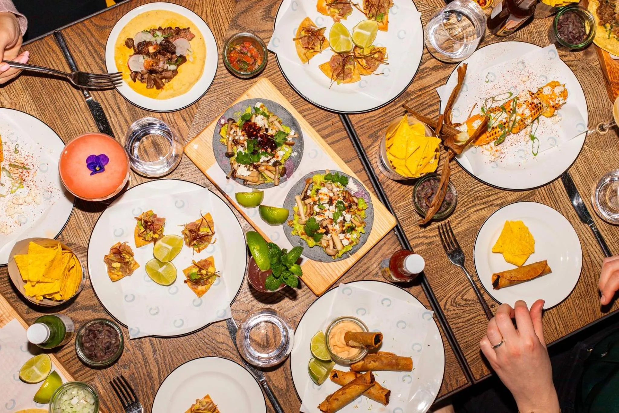 Restaurant/places to eat in Kimpton De Witt Amsterdam by IHG