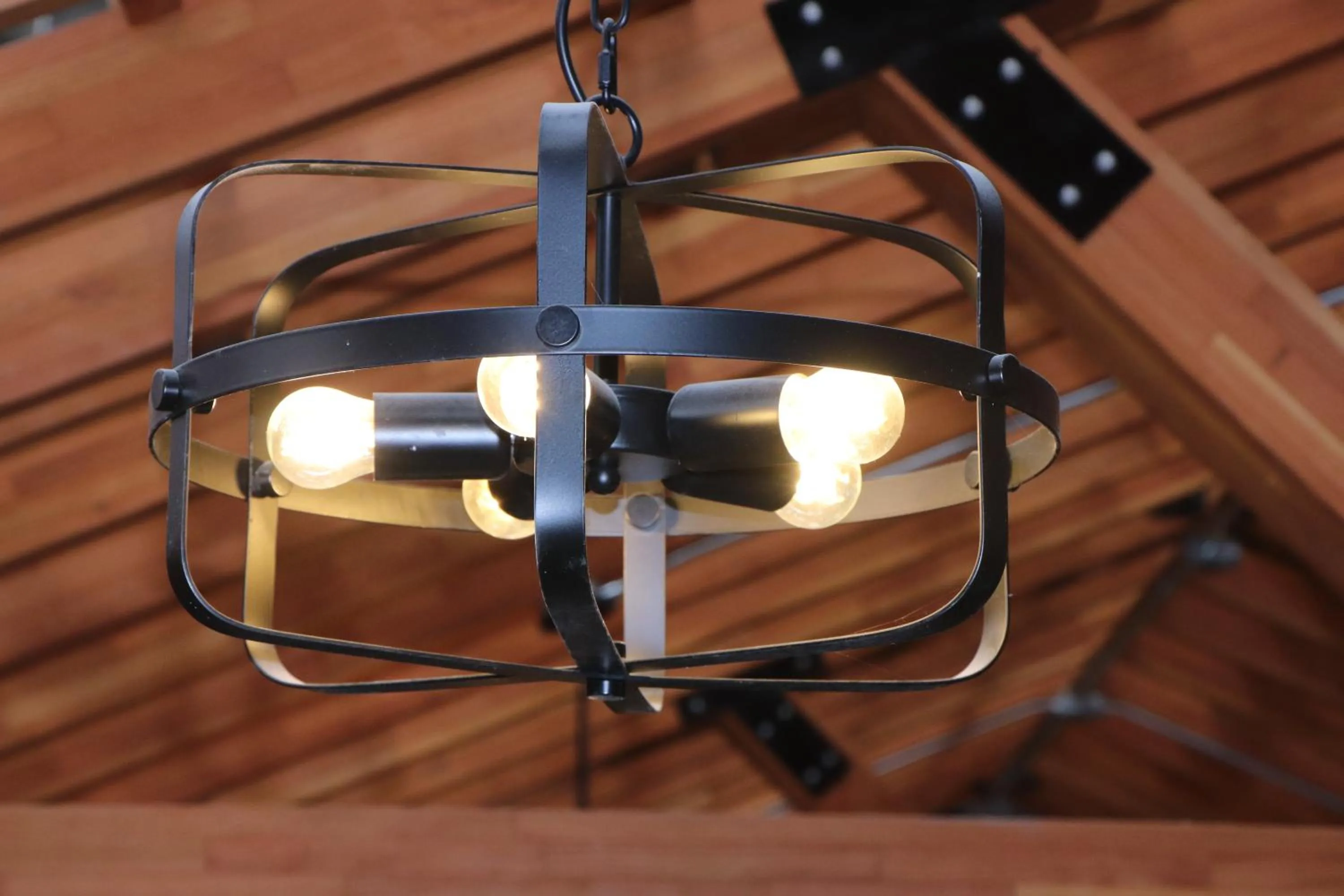 Restaurant/places to eat in Historic Cow Palace Inn