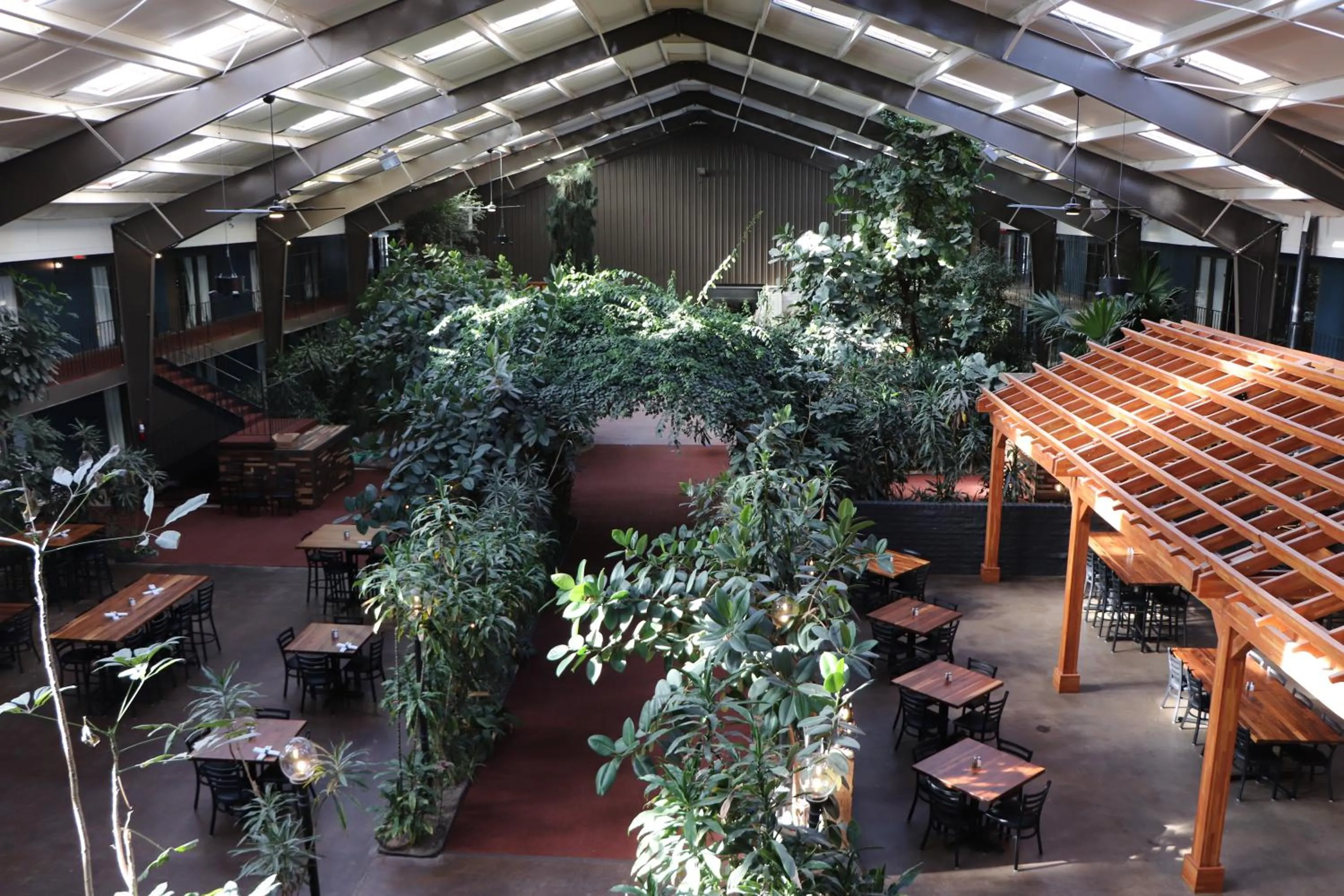 Restaurant/places to eat in Historic Cow Palace Inn