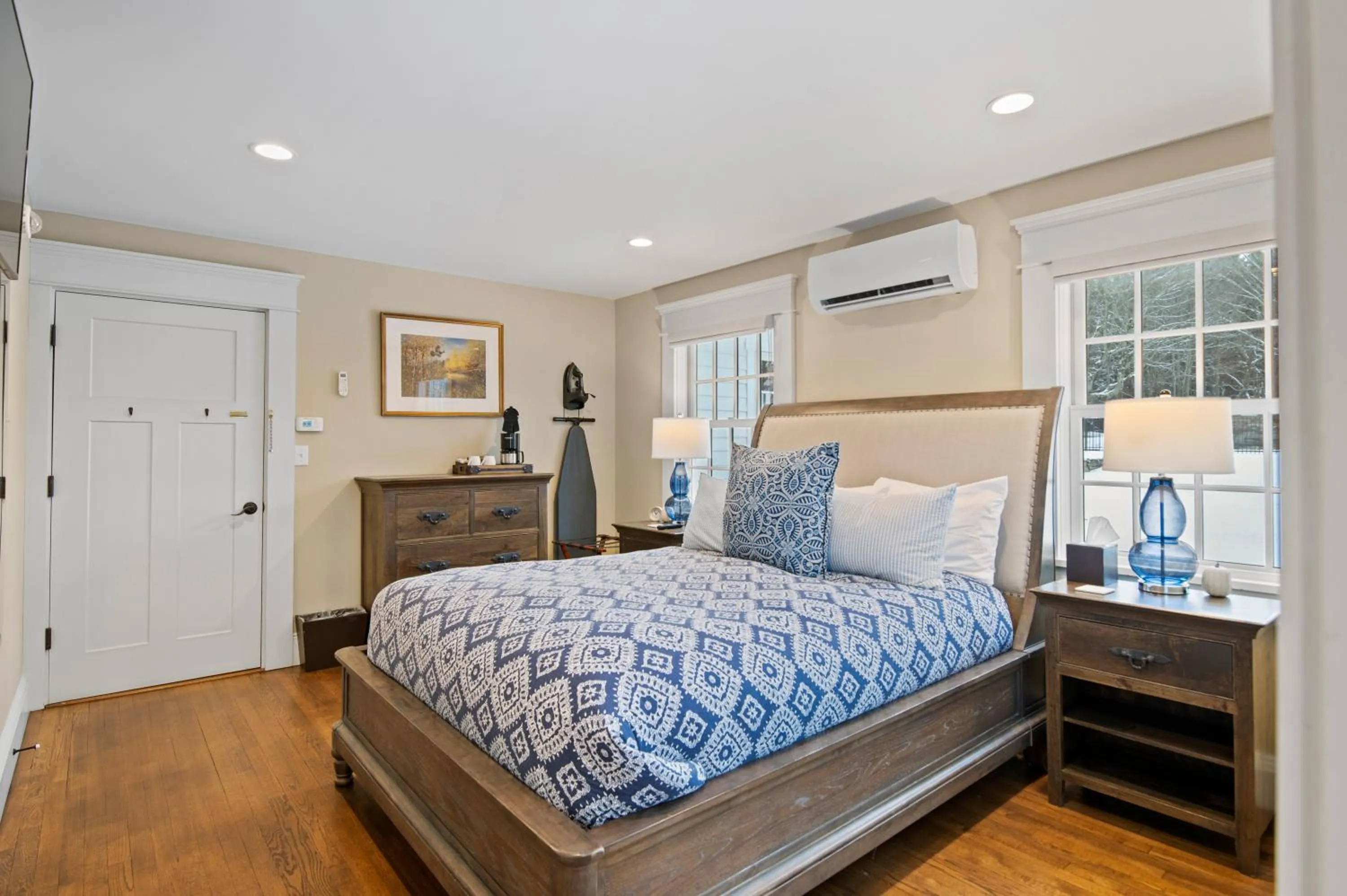 Bed in Brook Bound Inn