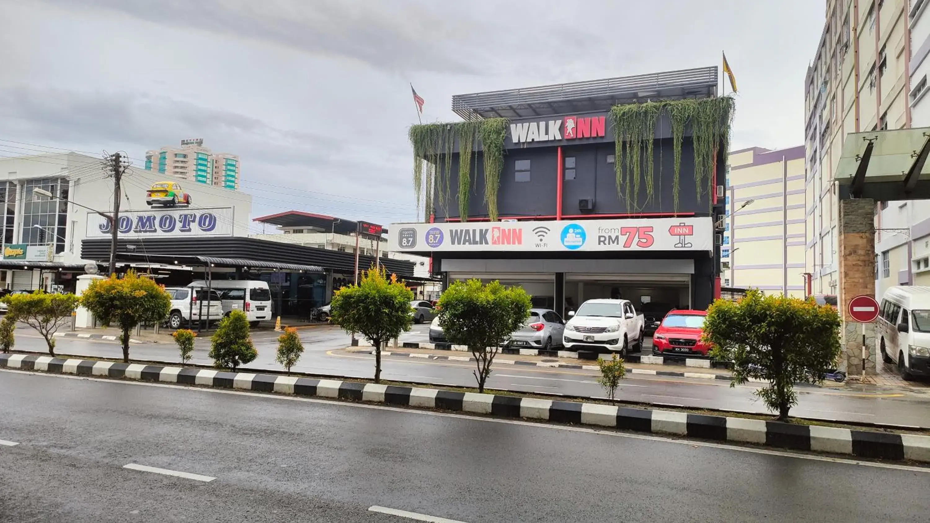 Property building in Walk Inn Property building in Walk Inn