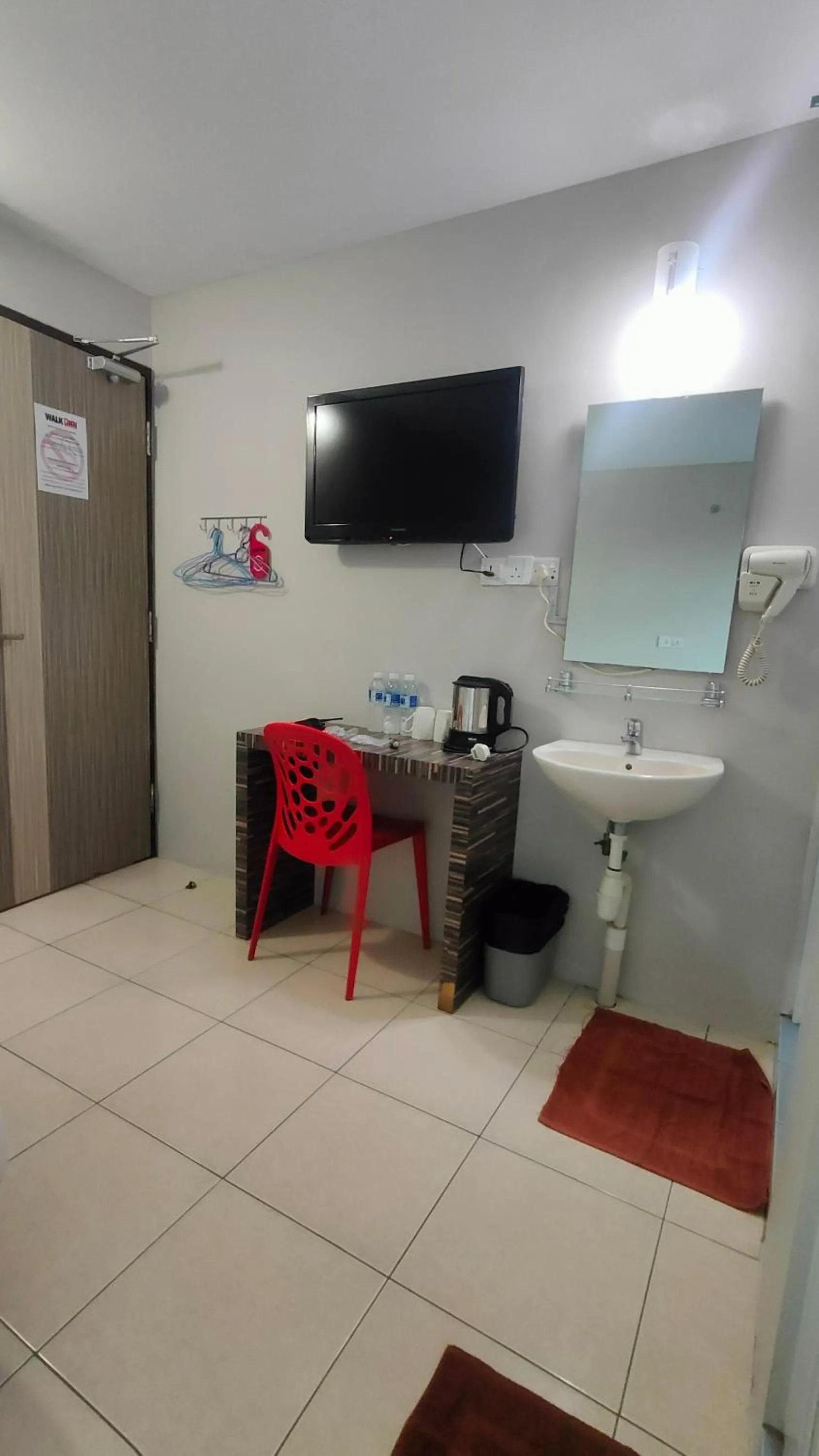 TV and multimedia in Walk Inn