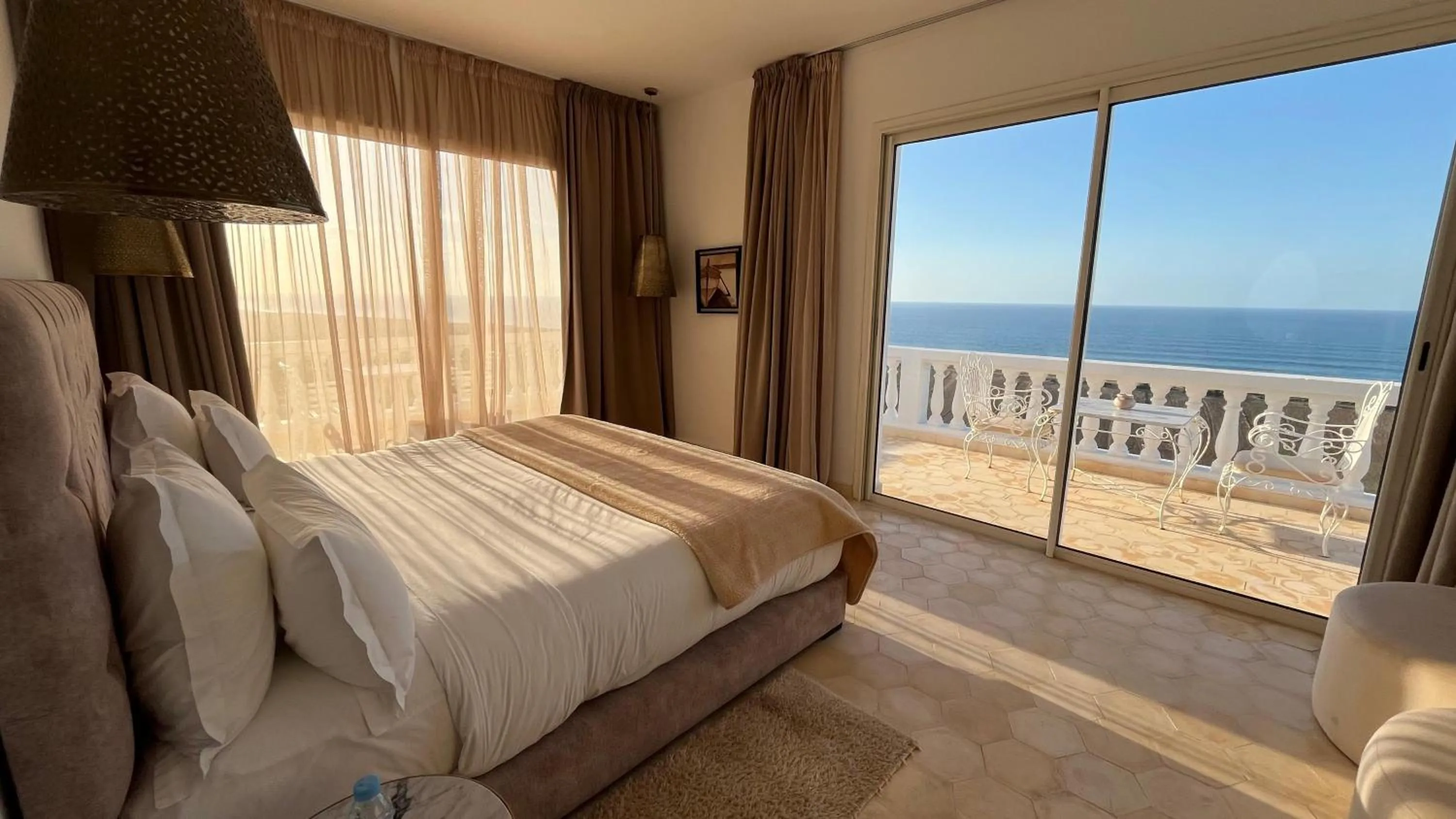 Bed in Villa La Falaise