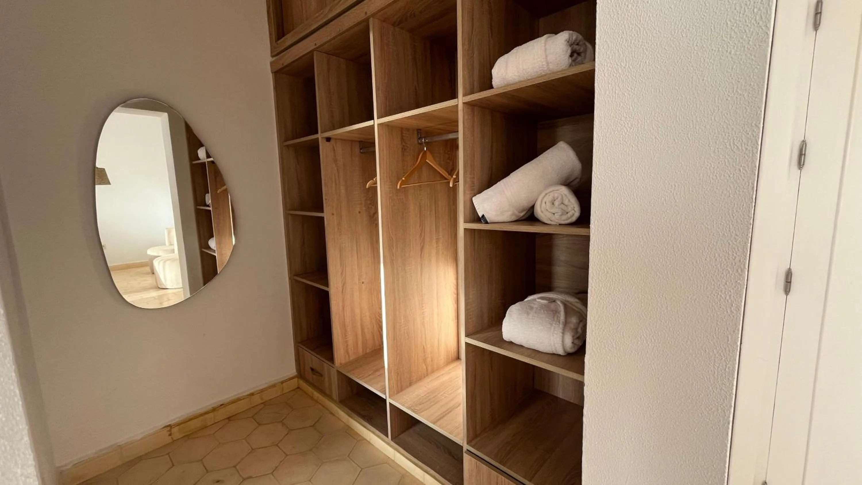 towels in Villa La Falaise