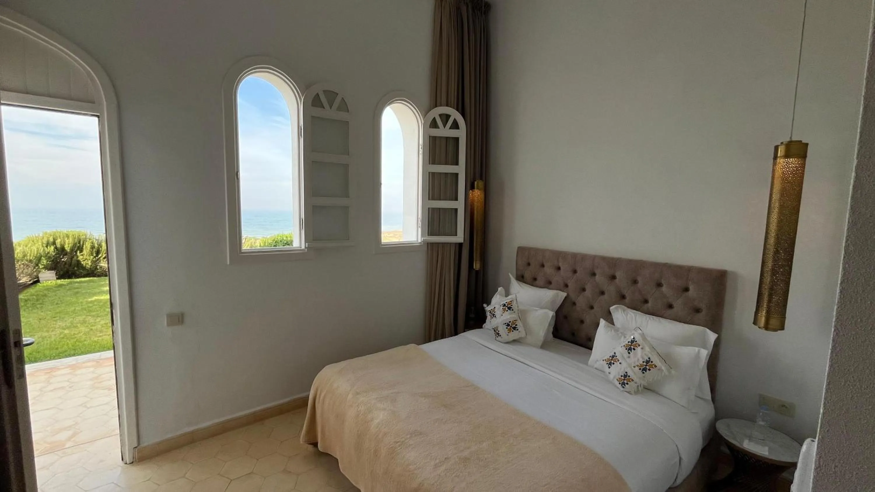 Bed in Villa La Falaise