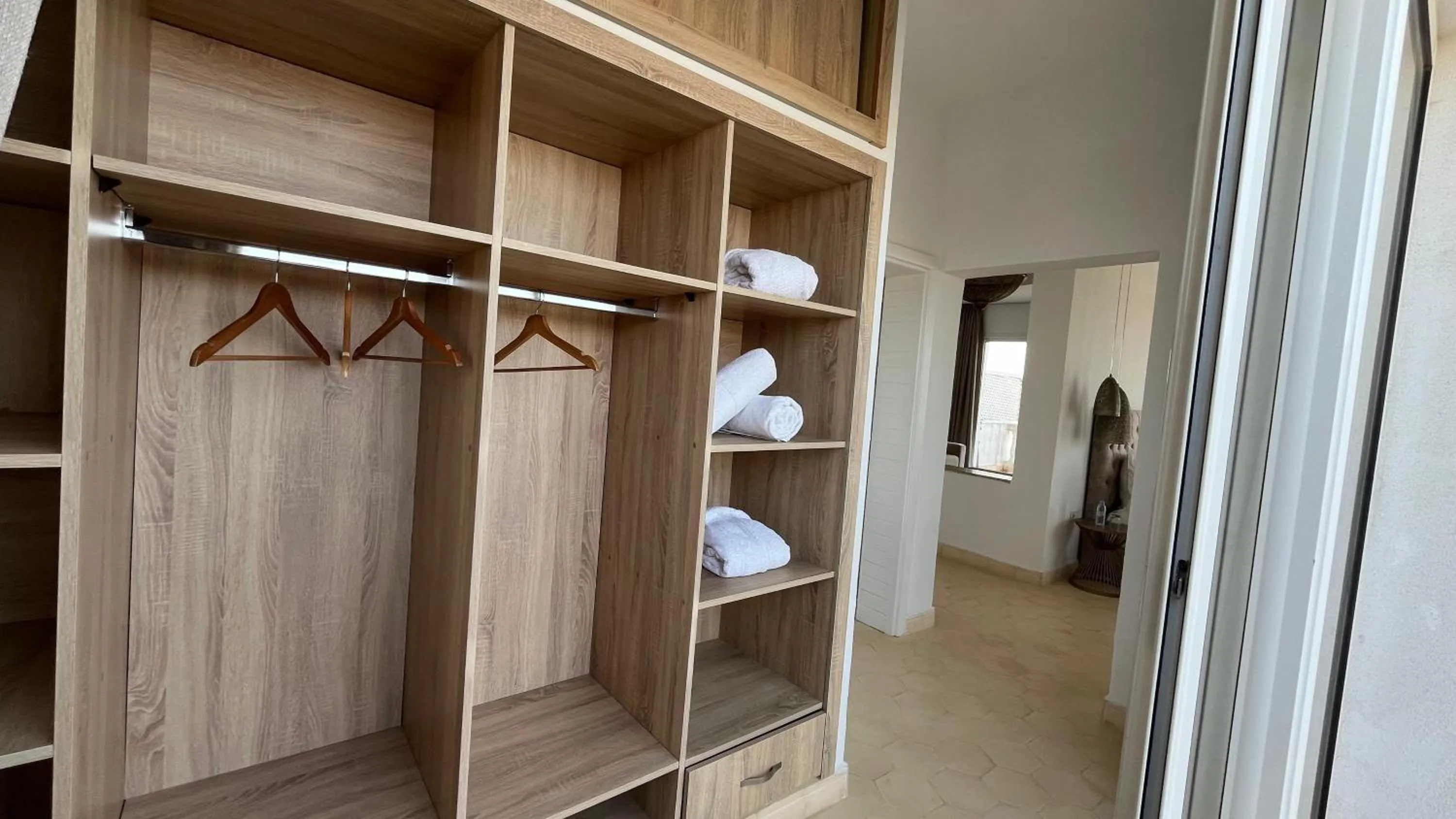 wardrobe in Villa La Falaise