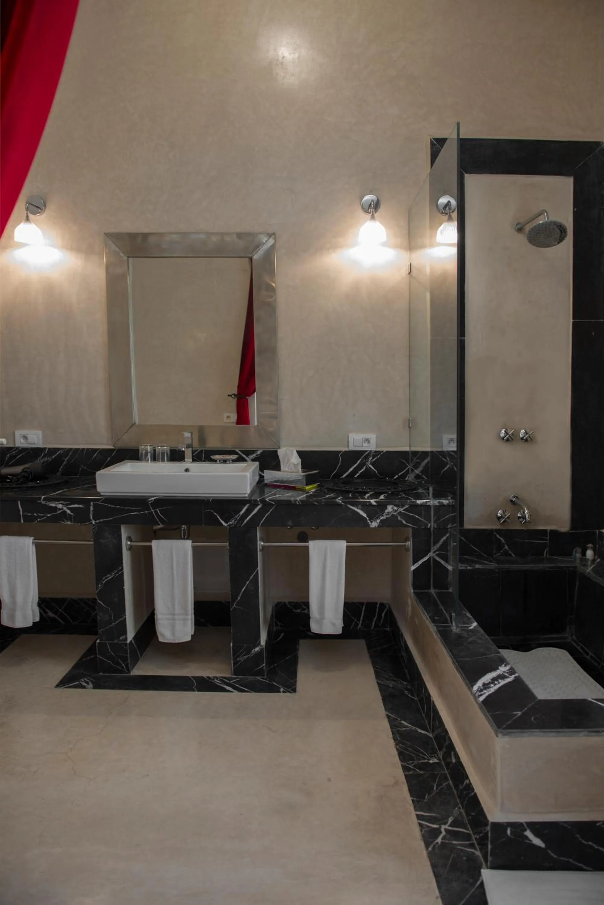 Bathroom in Riad Palais Bahia Fes