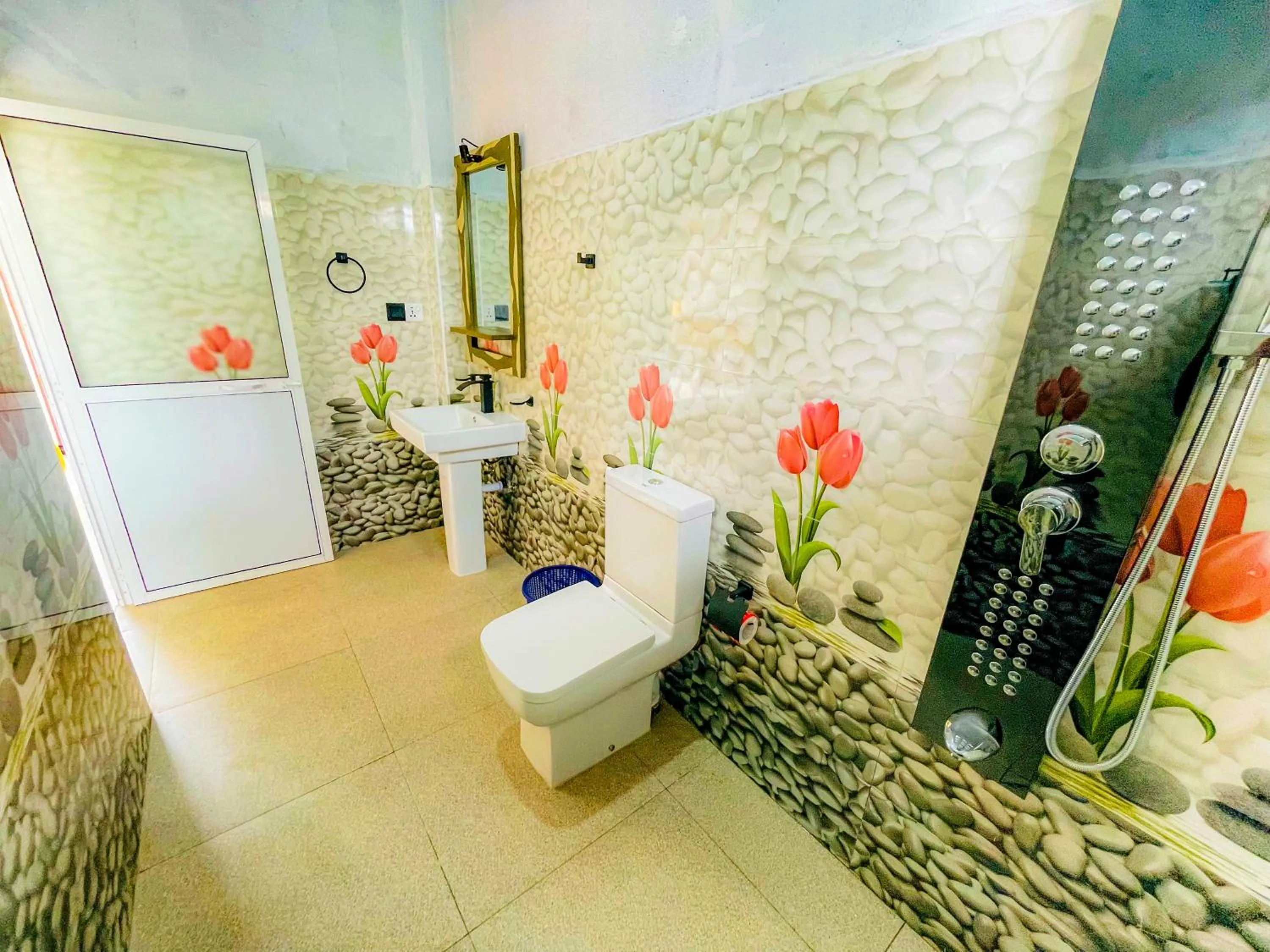 Bathroom in Blowhole Unawatuna