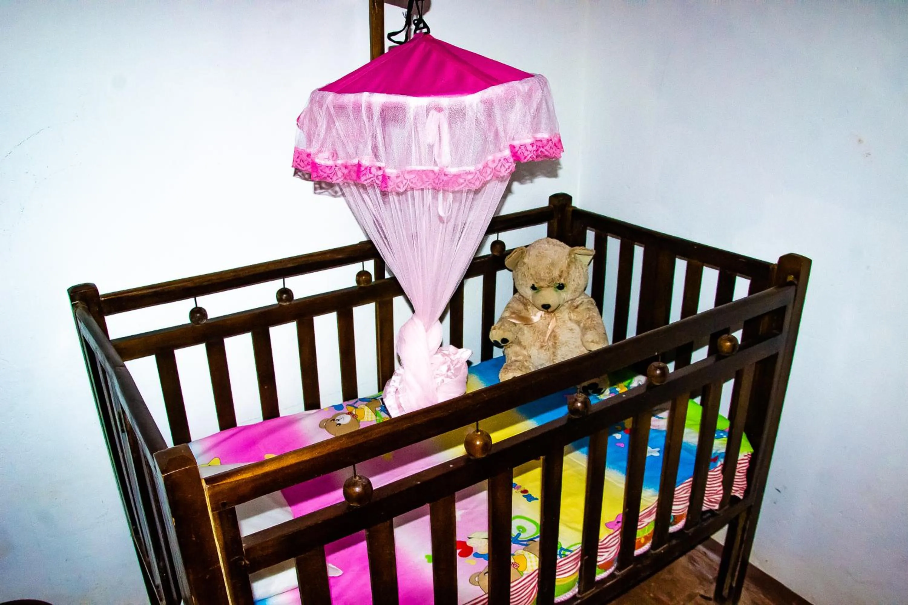 cot, Bed in Blowhole Unawatuna