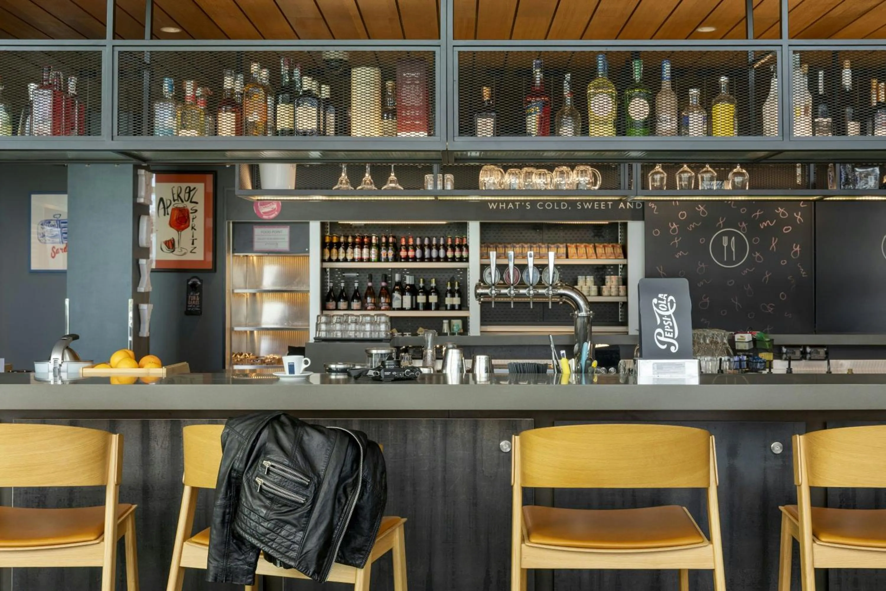 Lobby or reception in Moxy Milan Malpensa Airport