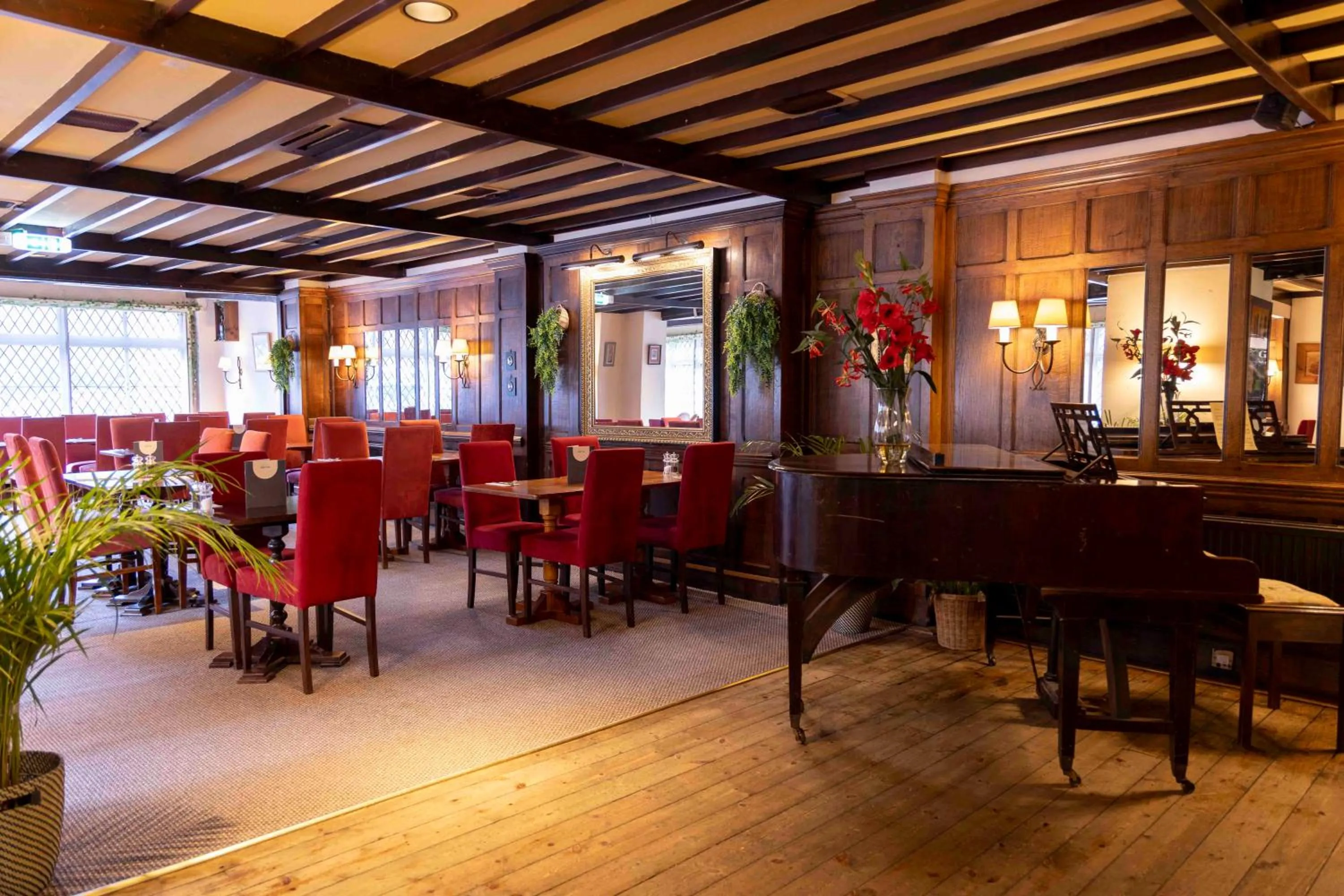 Roebuck by Greene King Inns