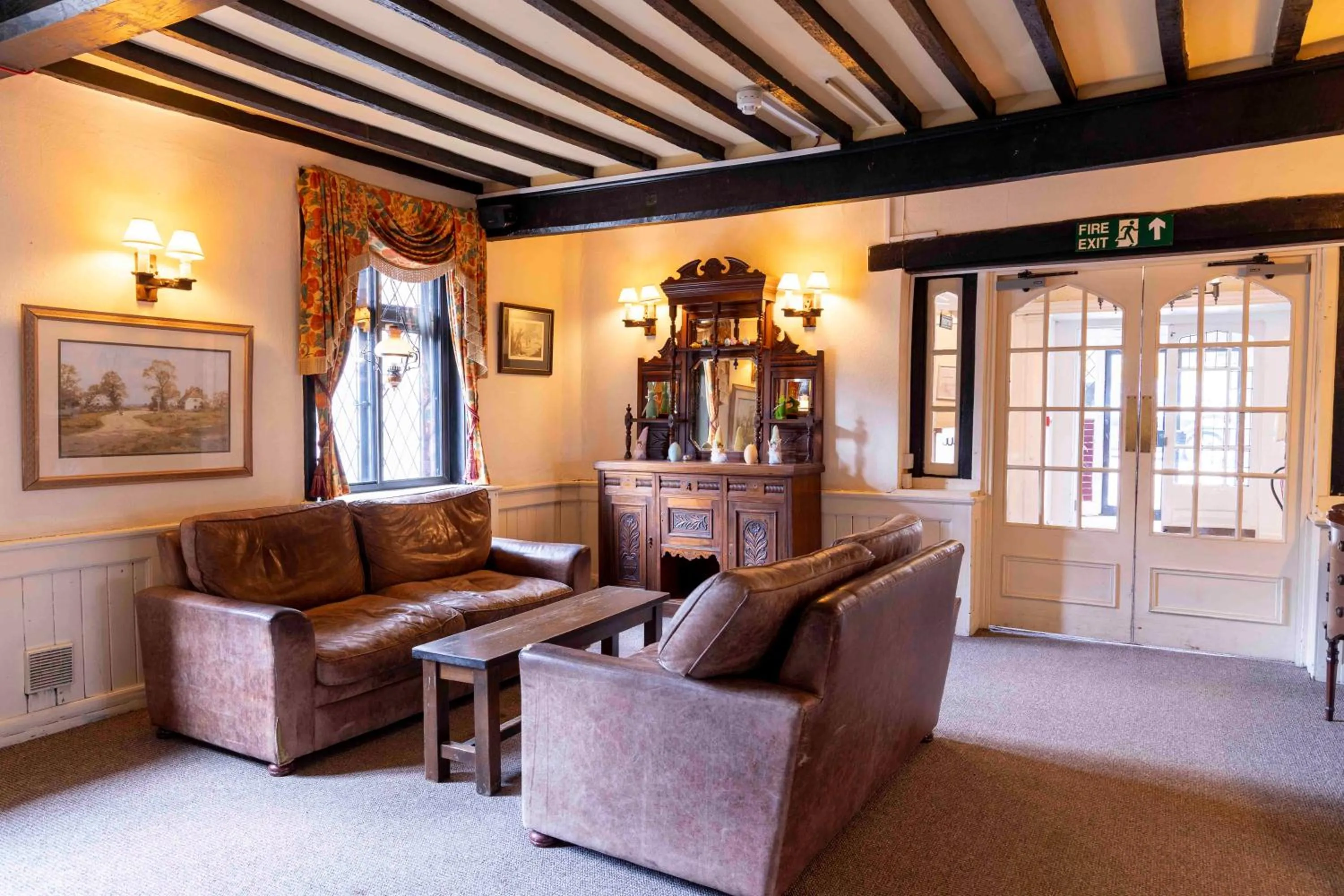 Roebuck by Greene King Inns