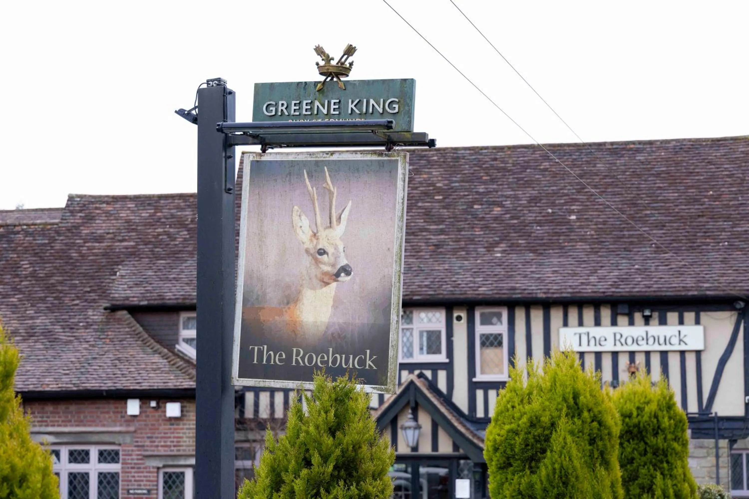 Roebuck by Greene King Inns