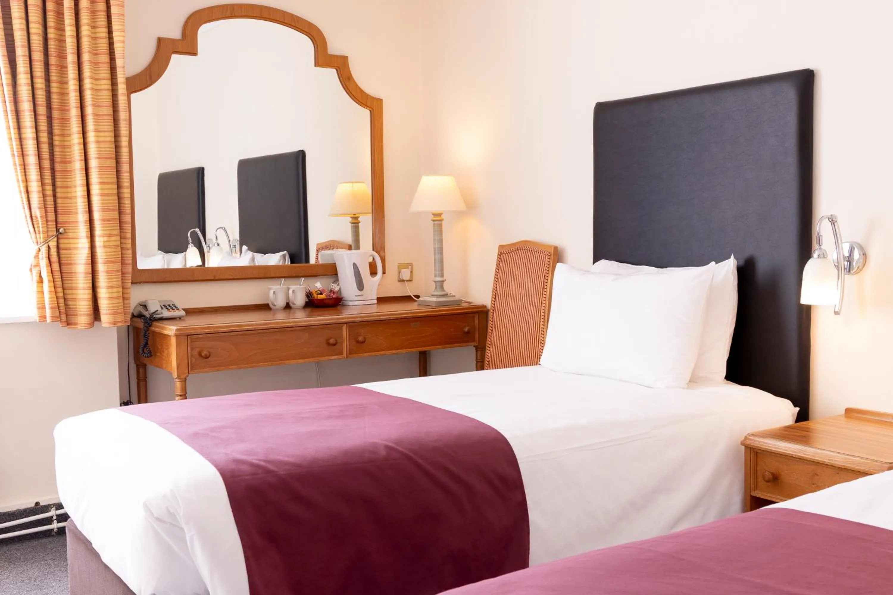 Bed in Roebuck by Greene King Inns