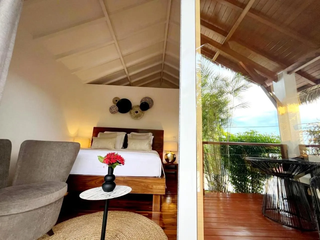 Bed in Andriana Resort & Spa