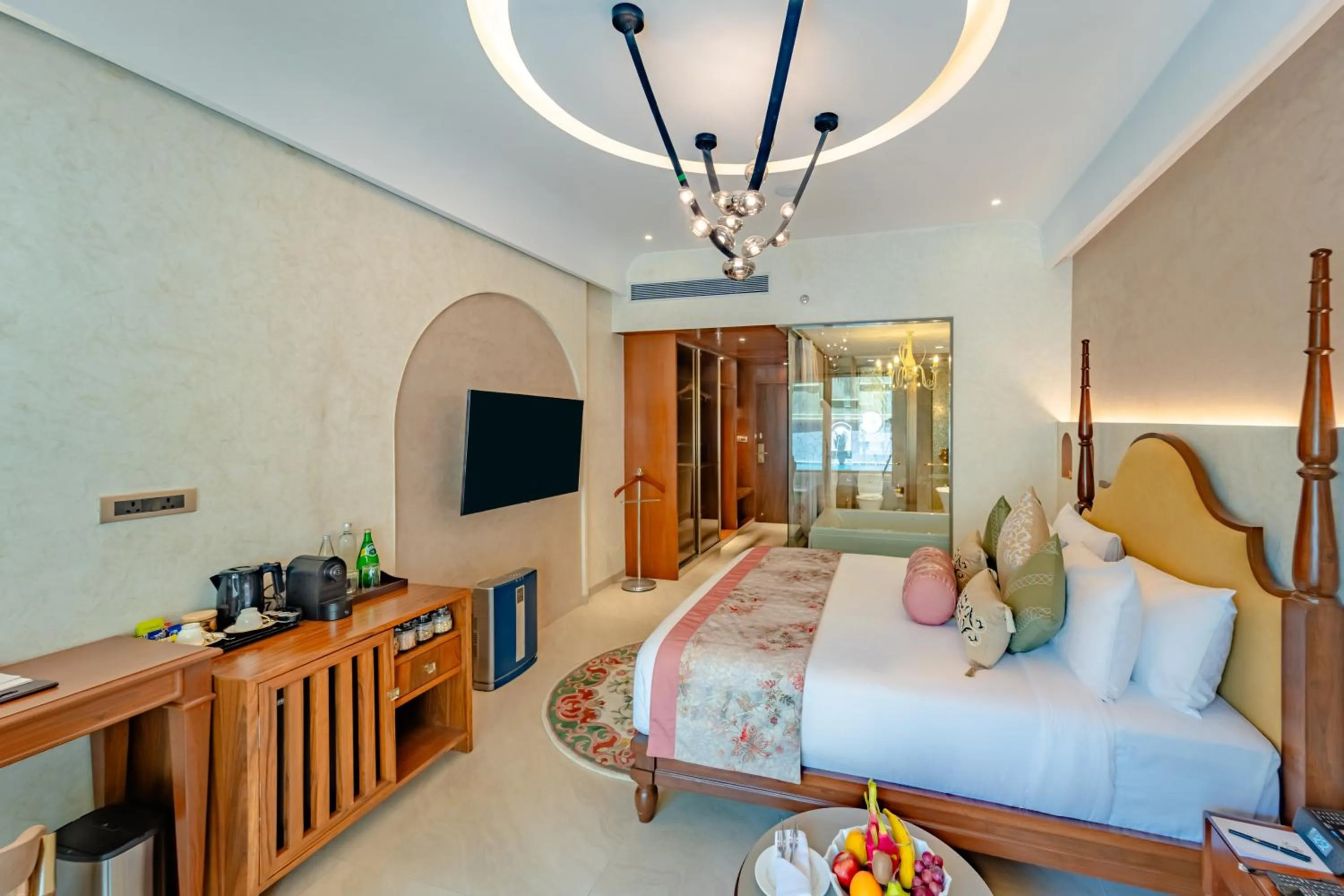 Bedroom, Bed in Sayaji Indore