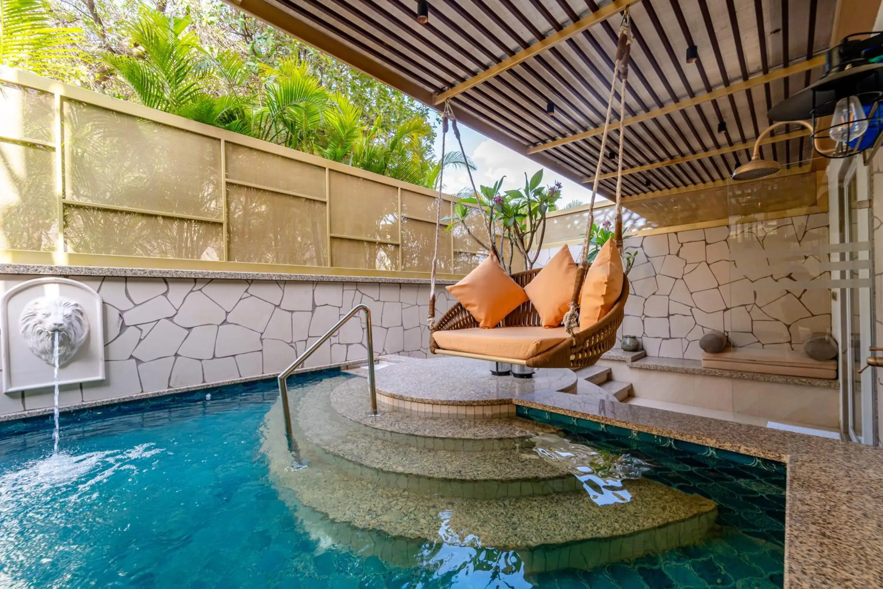 Swimming pool in Sayaji Indore Swimming pool in Sayaji Indore