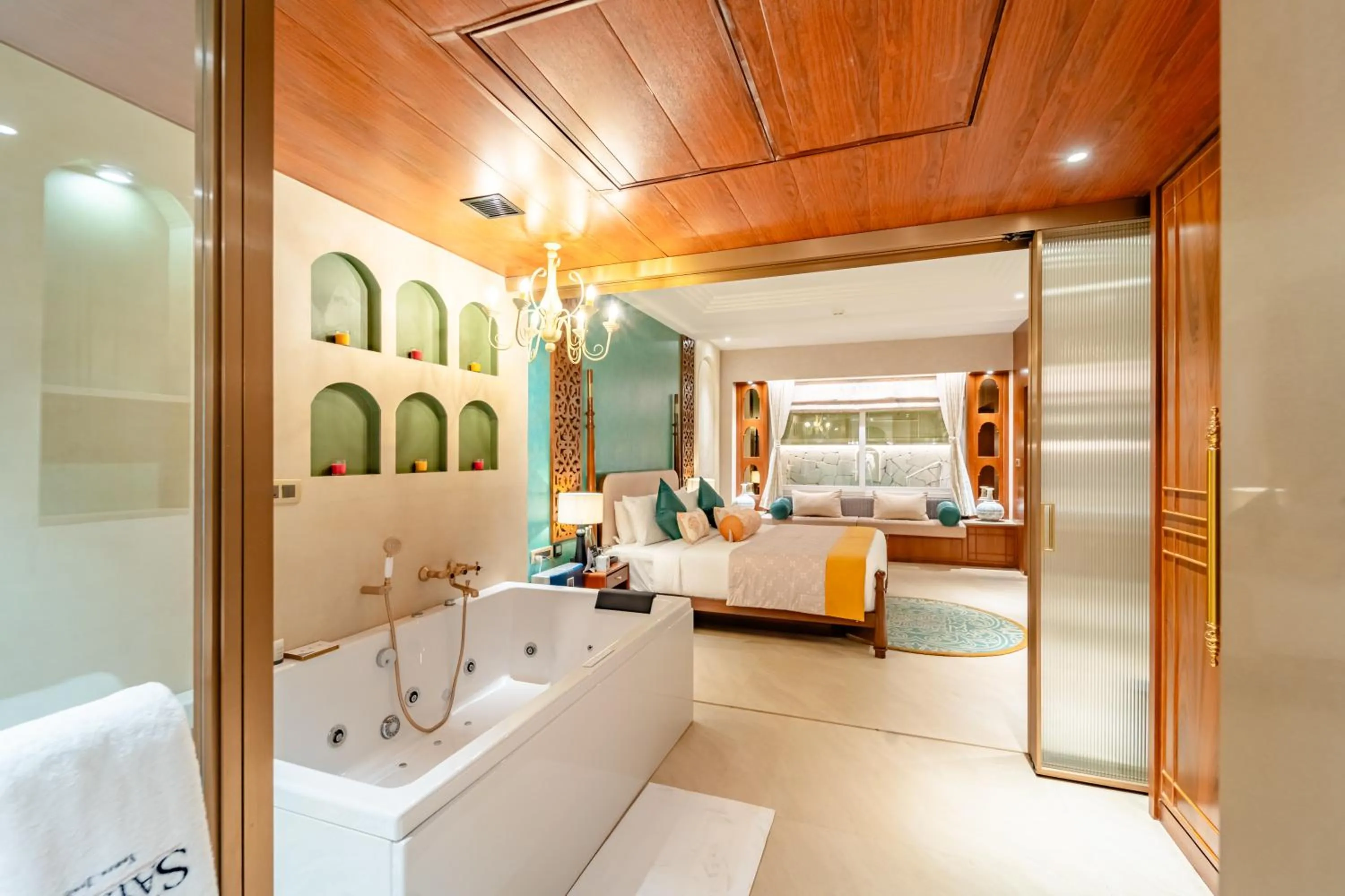 Bedroom in Sayaji Indore