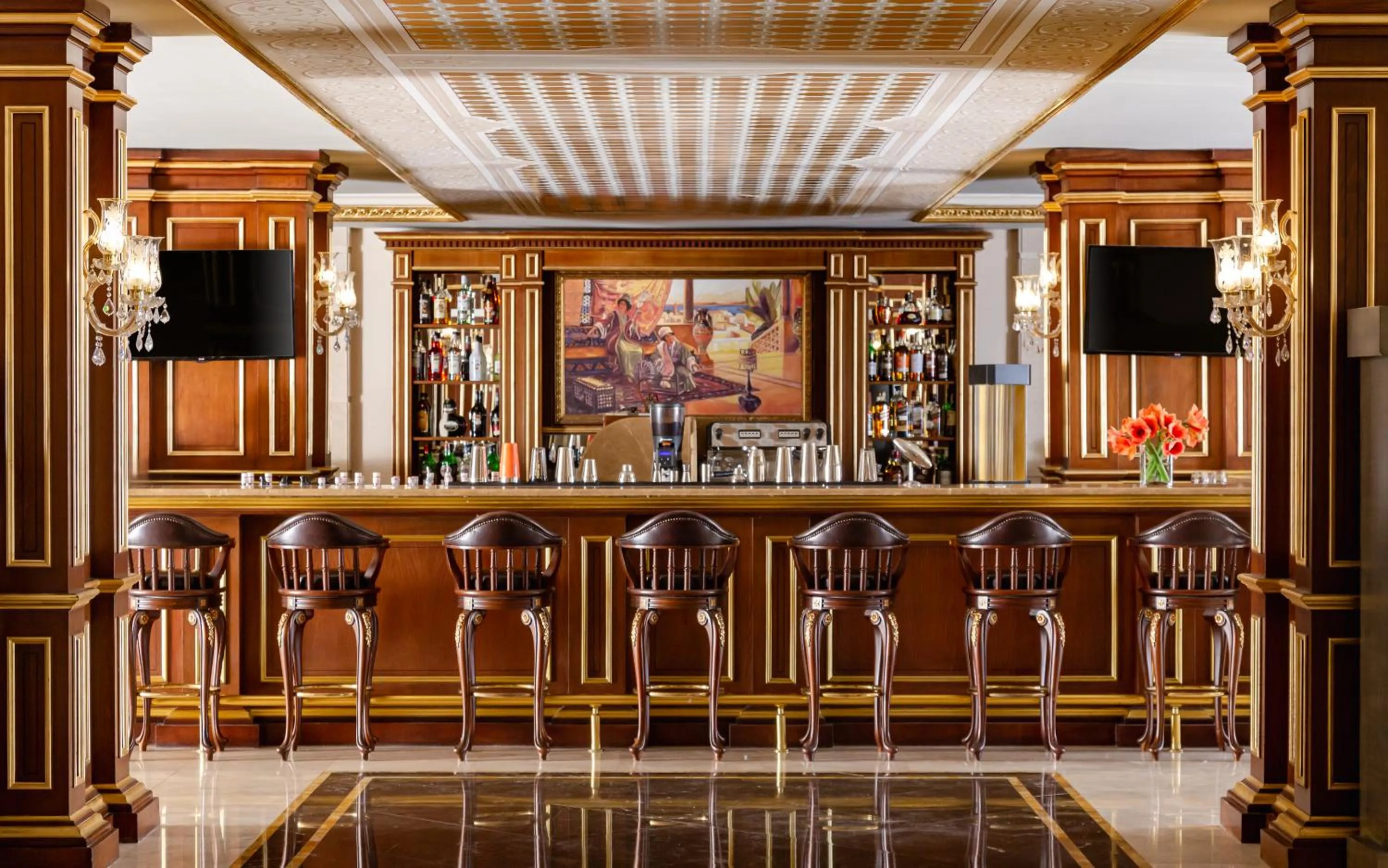 Restaurant/places to eat in Shamakhi Palace Sharadil