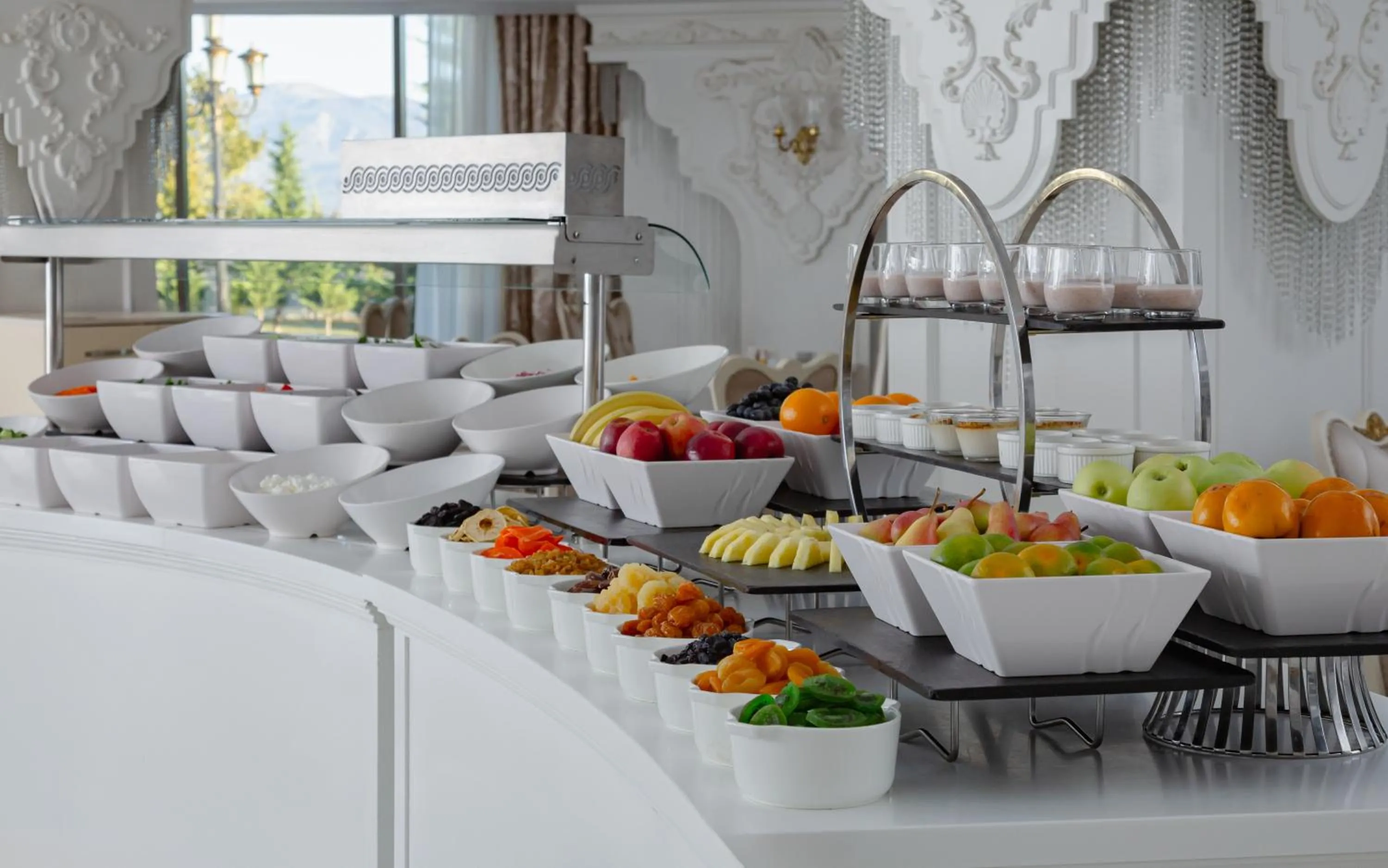 Food in Shamakhi Palace Sharadil