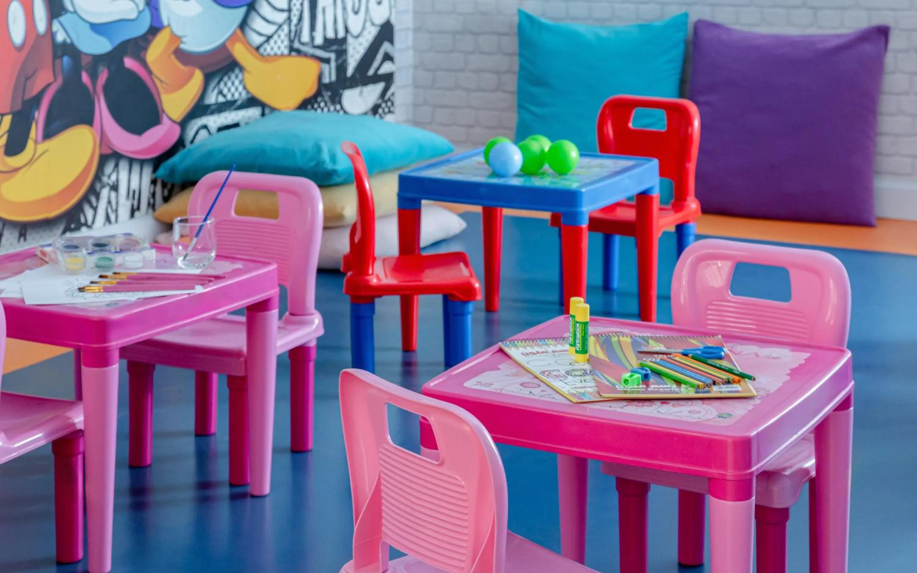 Kids's club in Shamakhi Palace Sharadil