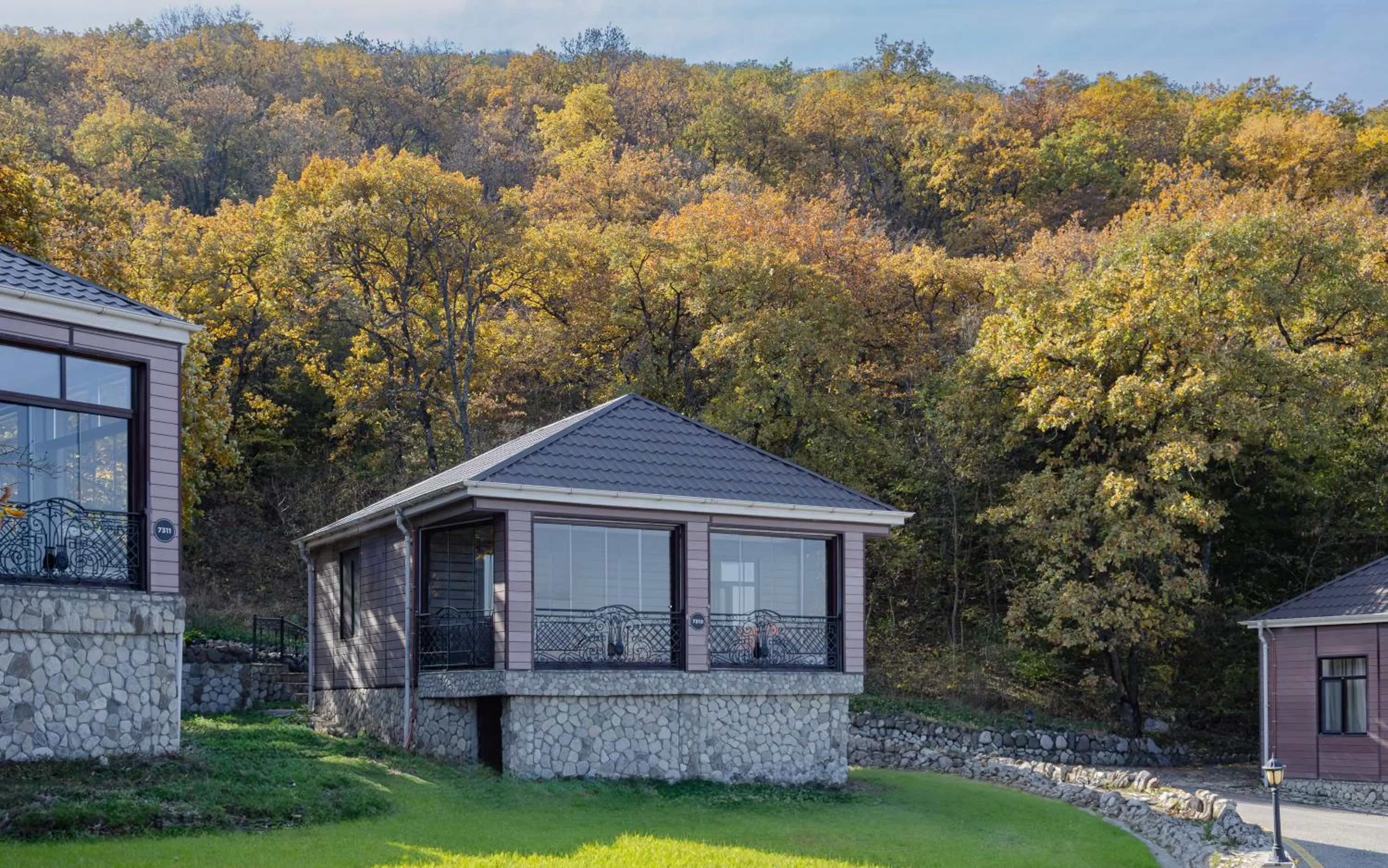 Garden view in Shamakhi Palace Sharadil