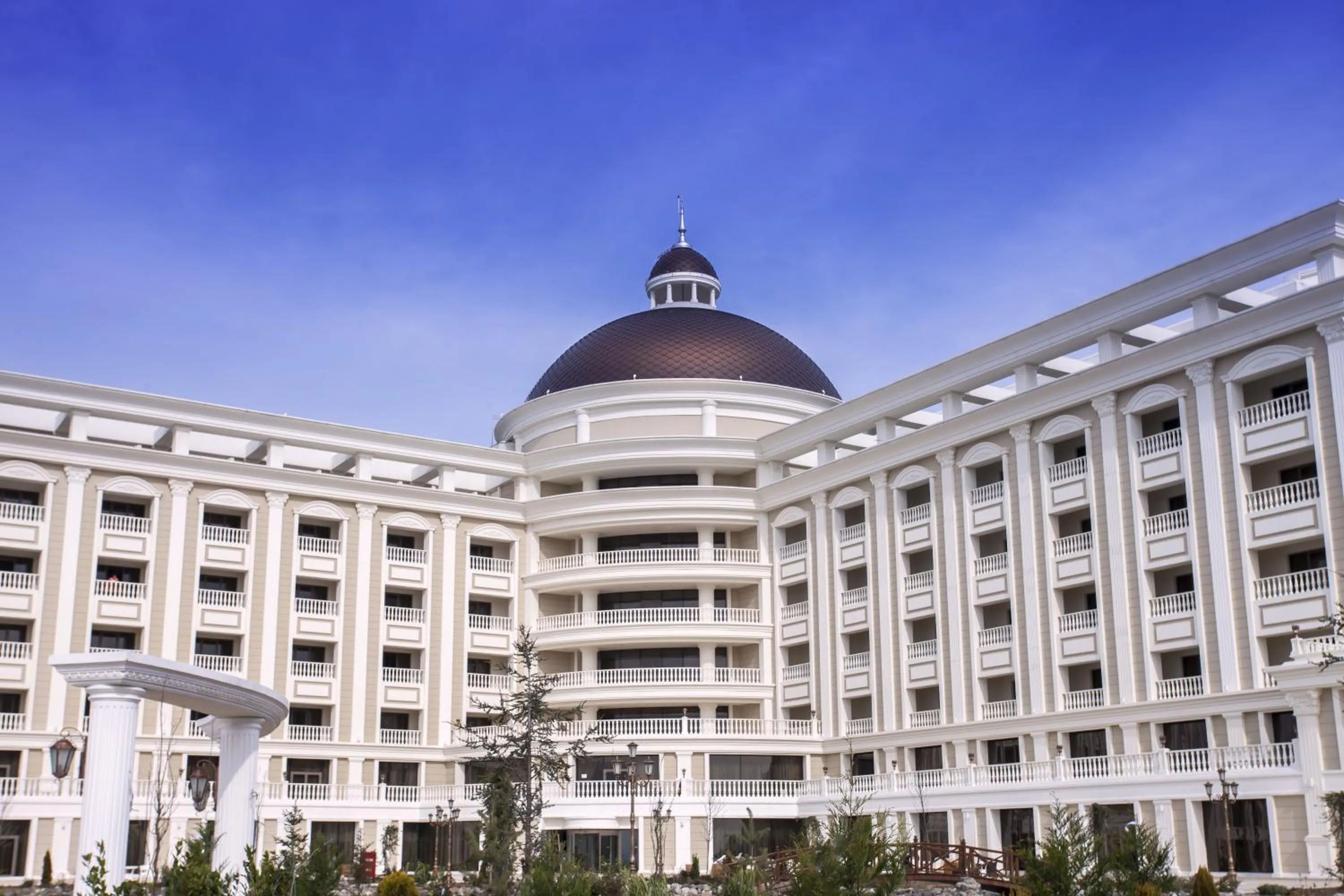 On site in Shamakhi Palace Sharadil