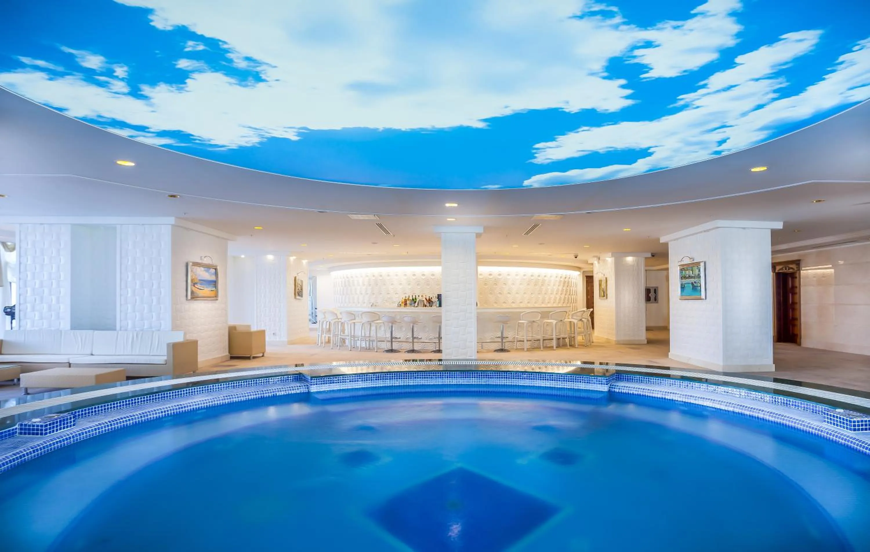 Swimming pool in Shamakhi Palace Sharadil