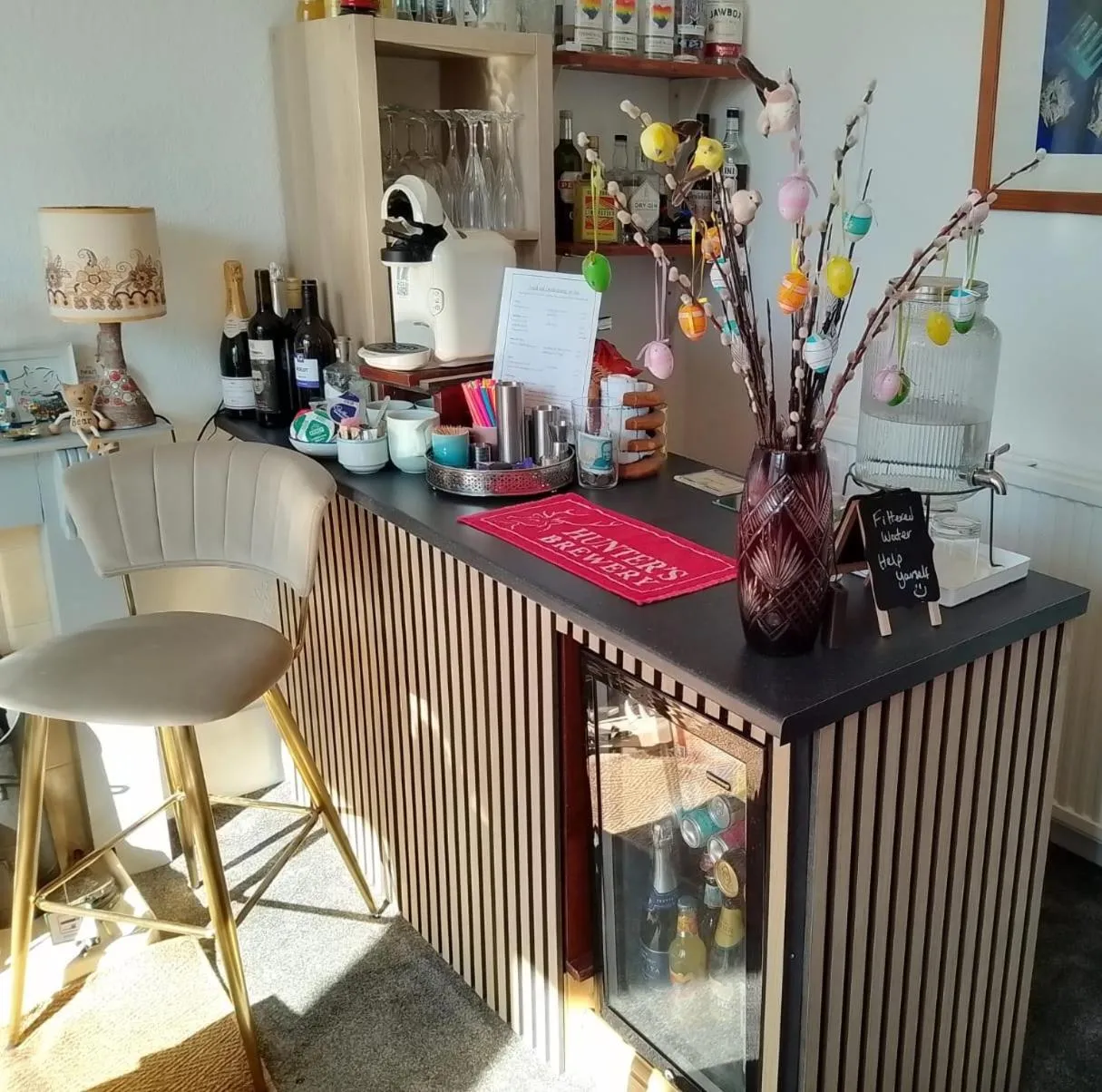 Lounge or bar in The Garway