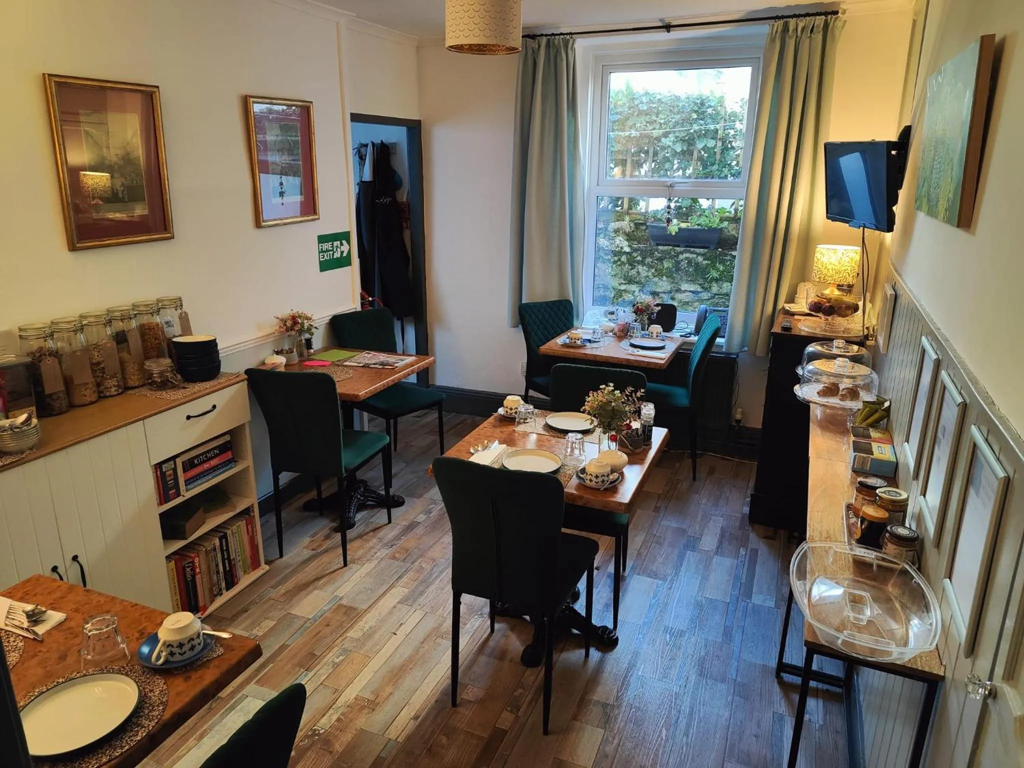 Dining area in The Garway