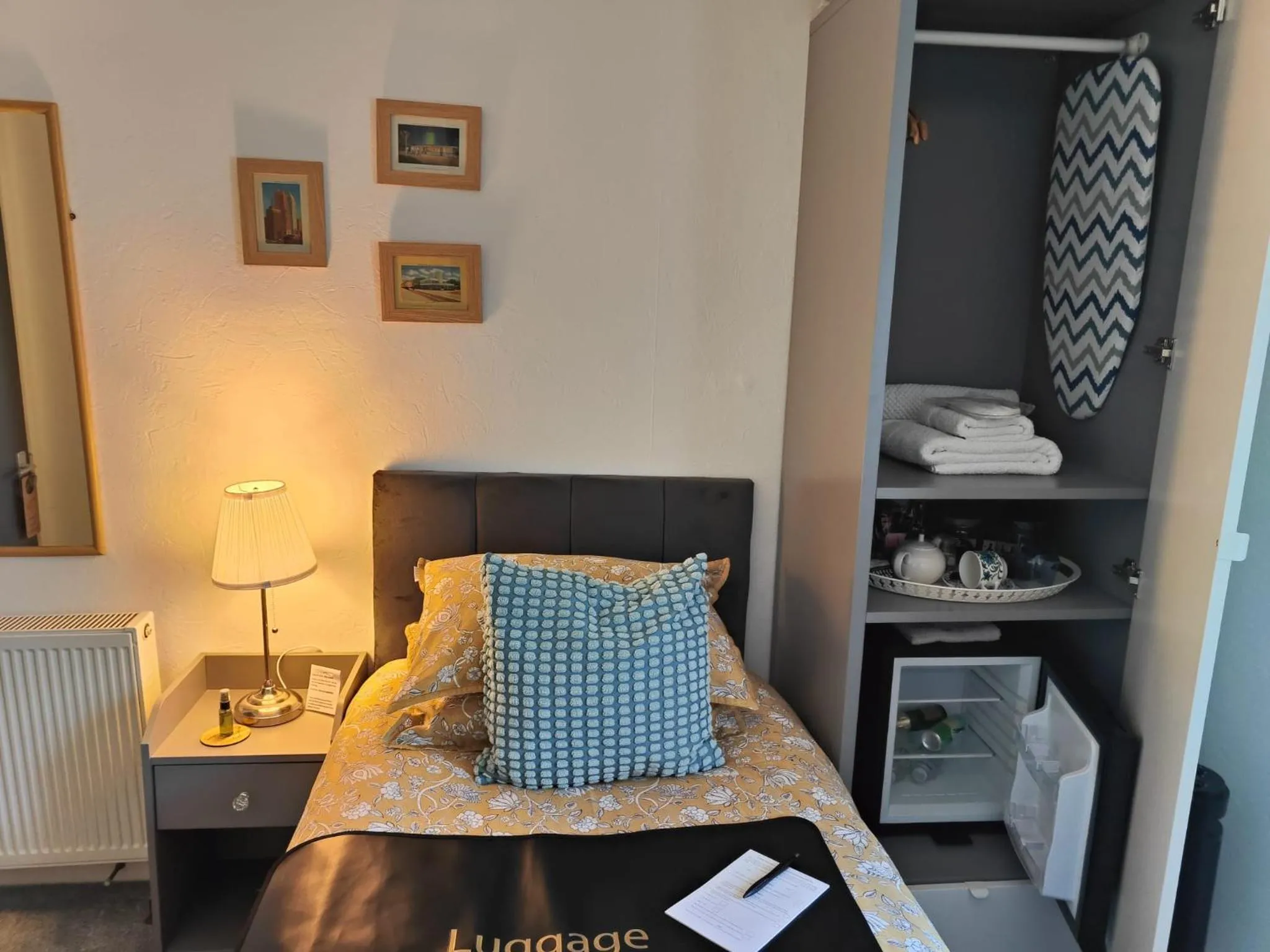 Bedroom, Bed in The Garway