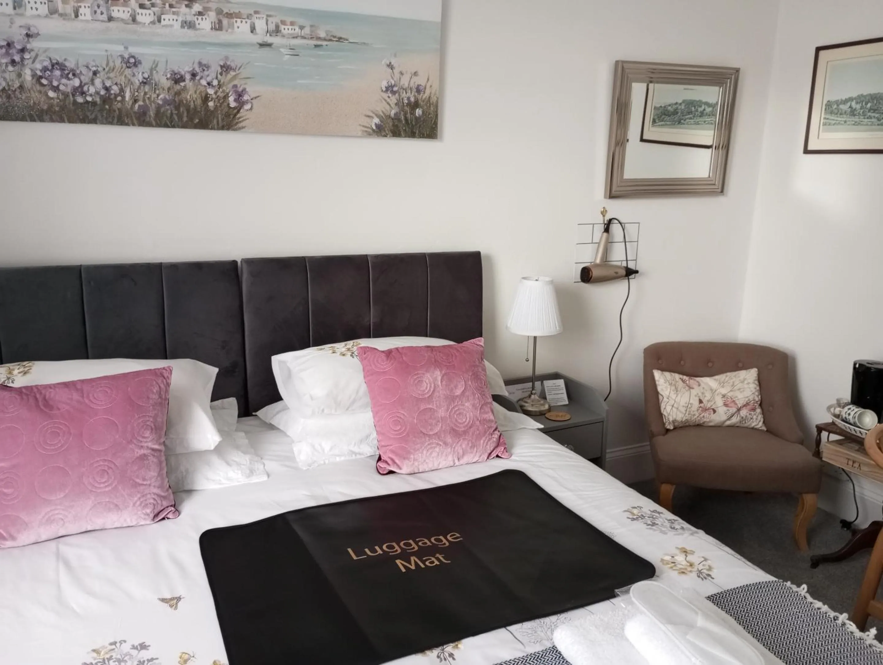 Bedroom, Bed in The Garway