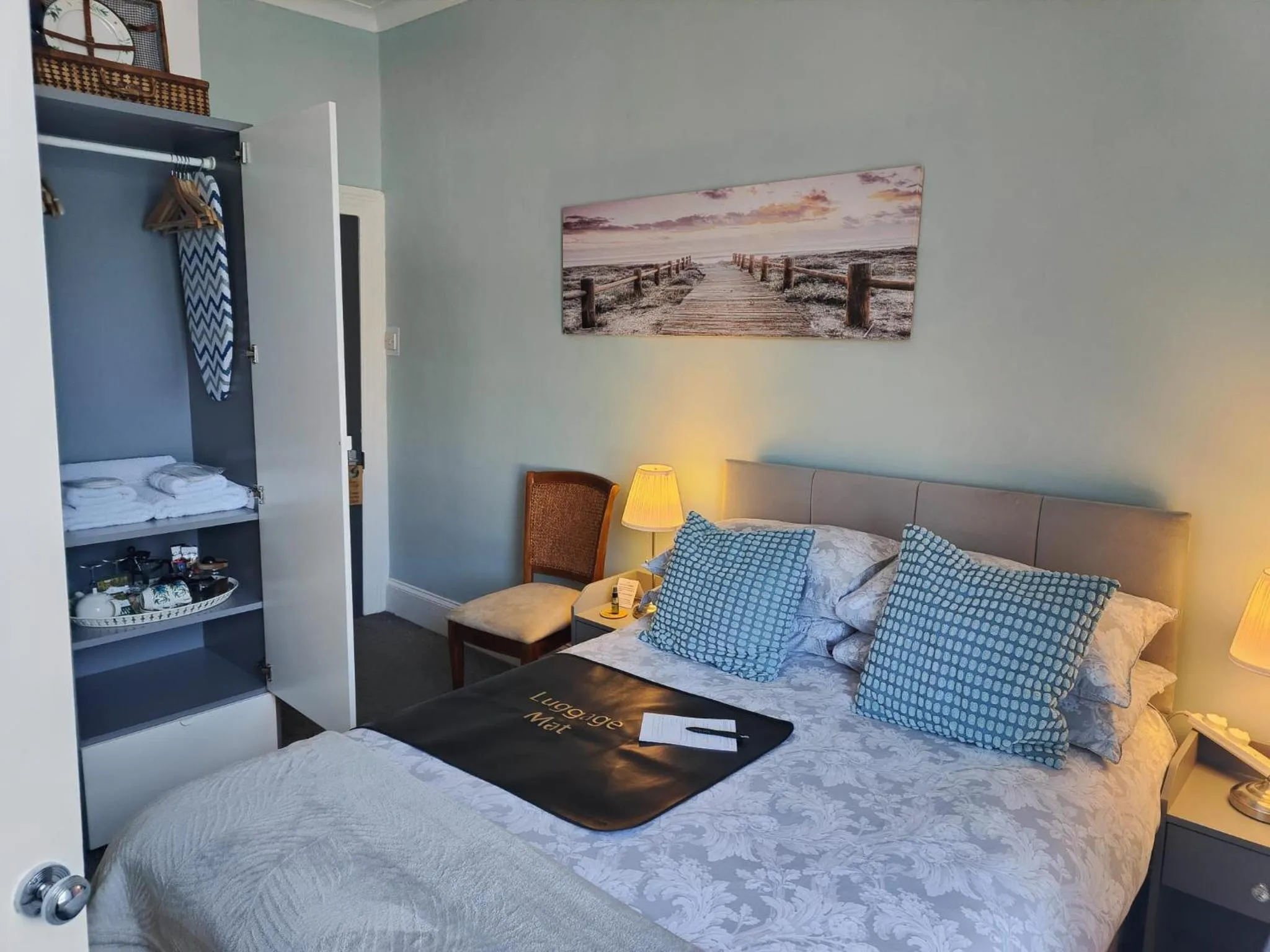 Bedroom, Bed in The Garway