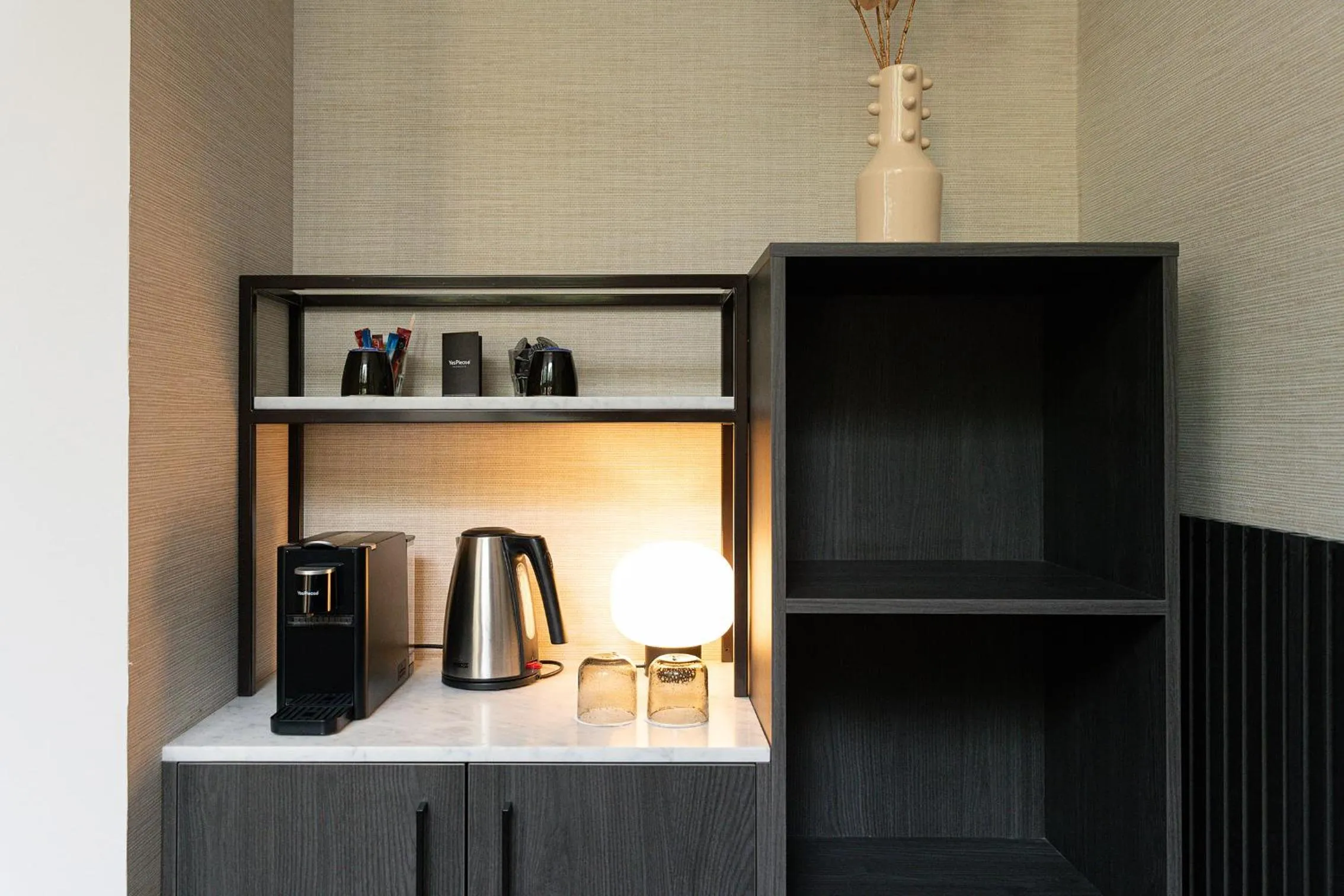 Coffee/tea facilities in Hotel Keyser Breda