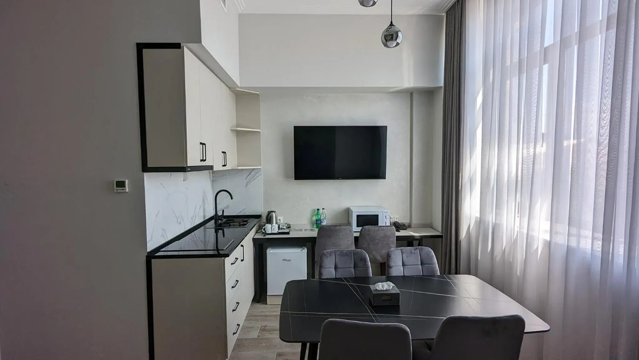 Suite - single occupancy in Prime Hotel Suite - single occupancy in Prime Hotel