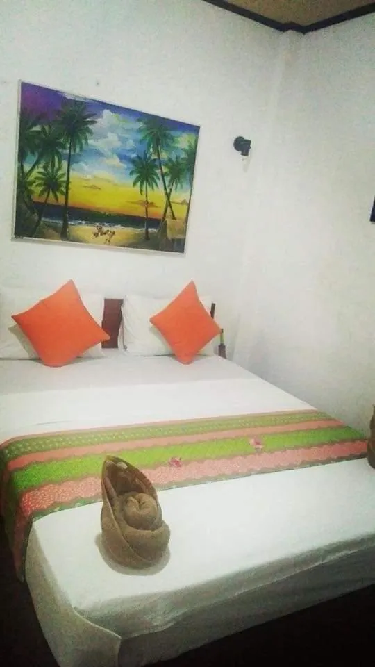Bed in Coral Choice