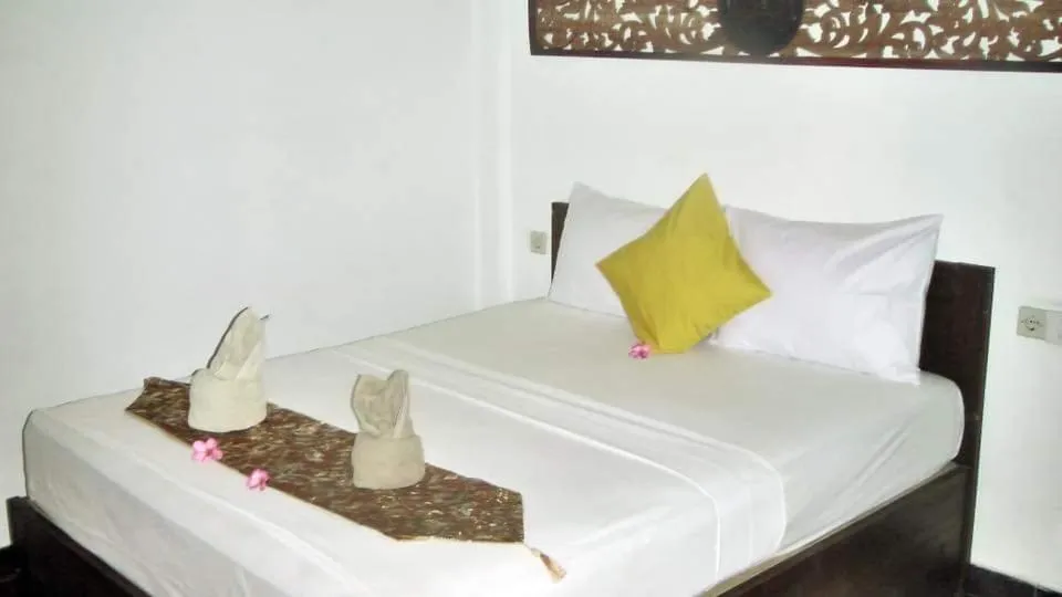 Bed in Coral Choice