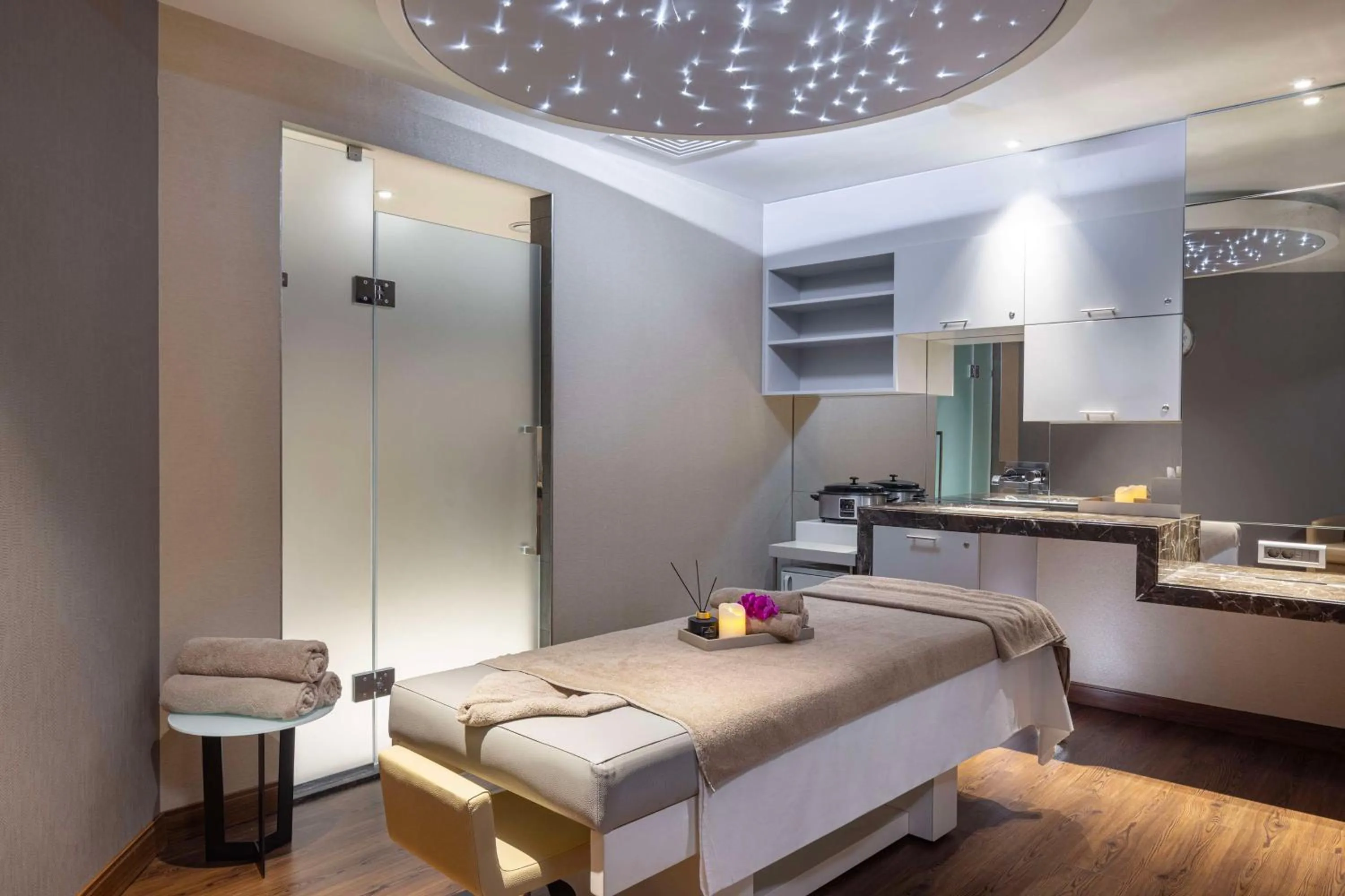 Sports, Bed in Hilton Batumi