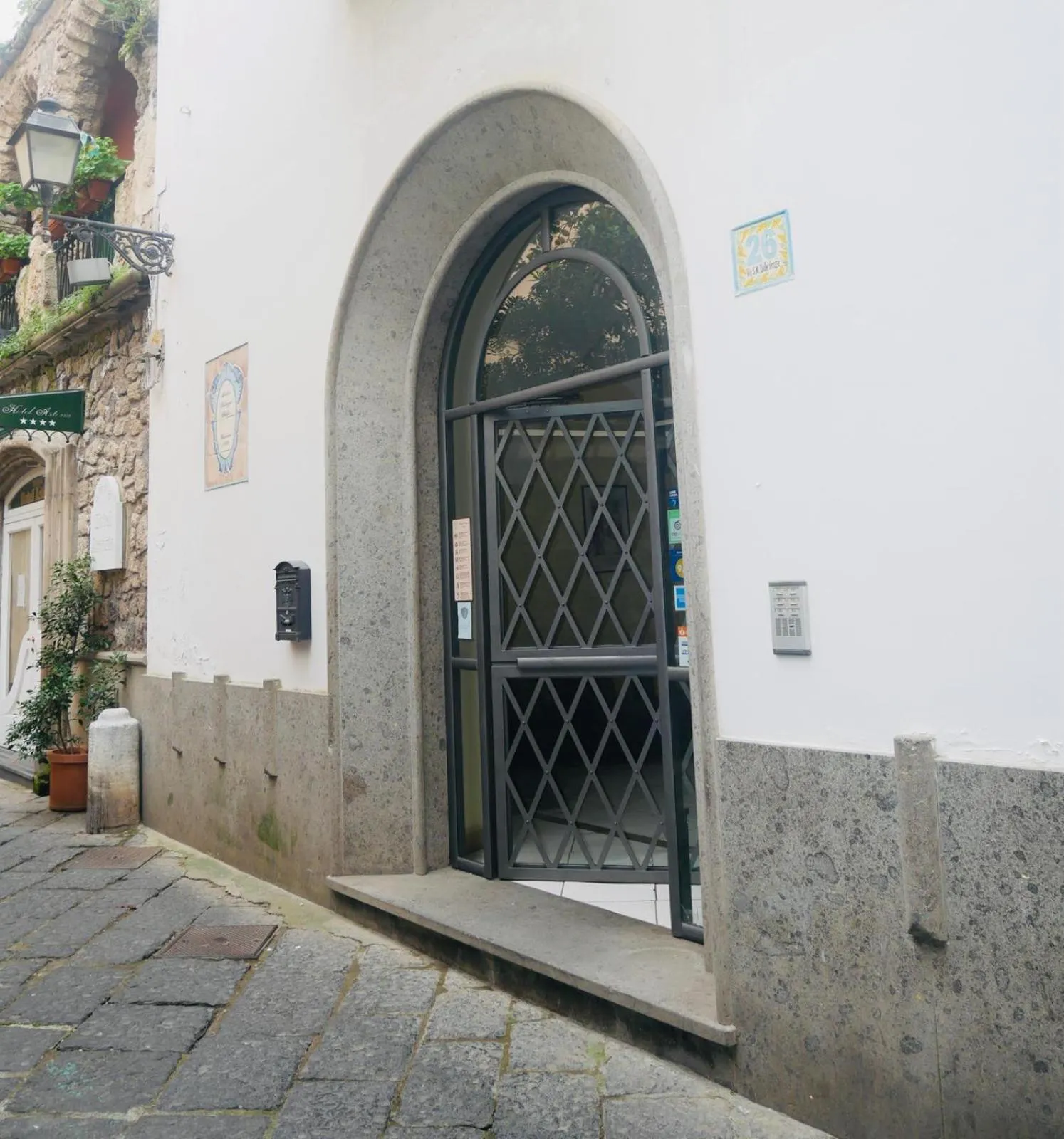 Property building in Antico Palazzo Scala