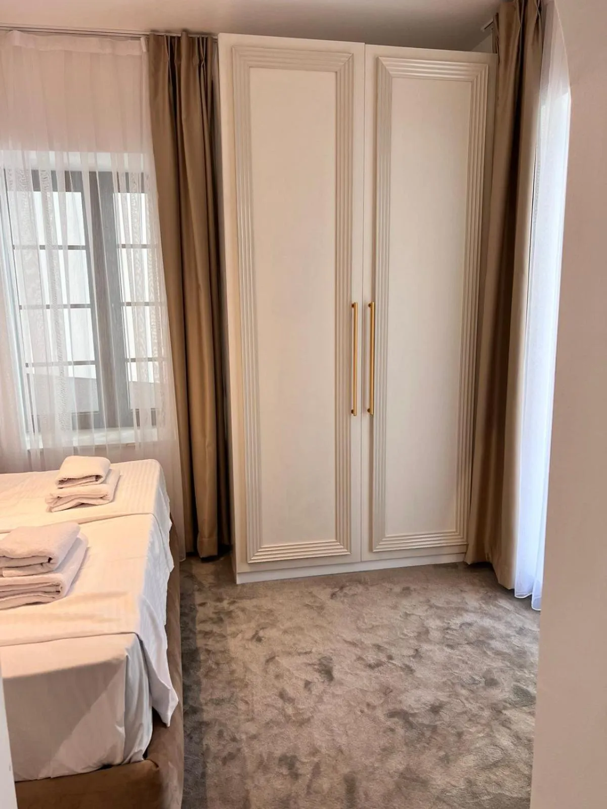 Bed in Villa Pupin SARAISTE