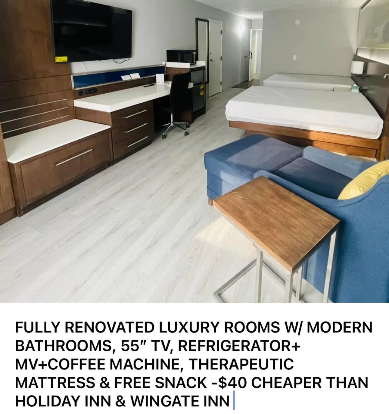 Living room, Bed in Luxor Inn & Suites, a Travelodge by Wyndham Living room, Bed in Luxor Inn & Suites, a Travelodge by Wyndham