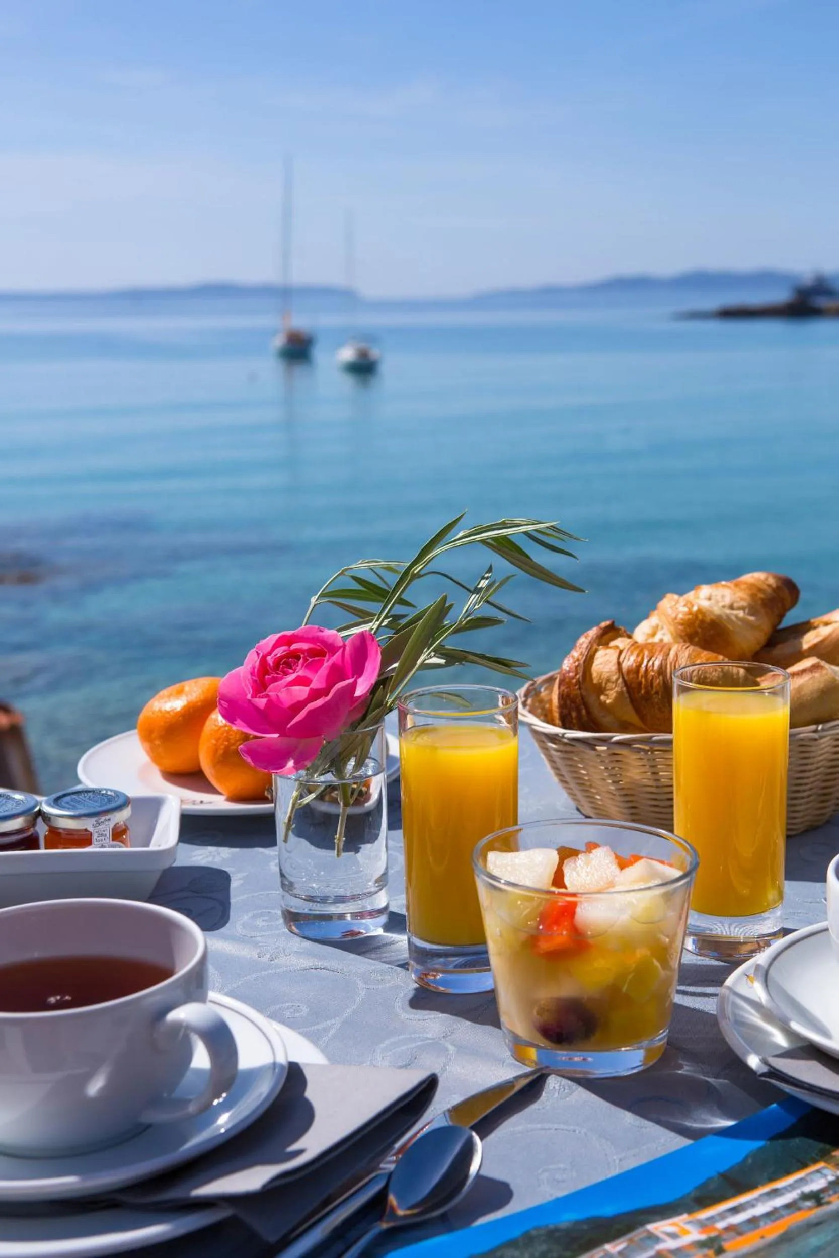 Breakfast in Roc Hotel