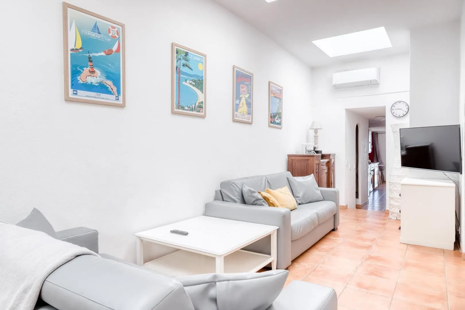 Seating Area in Roc Hotel